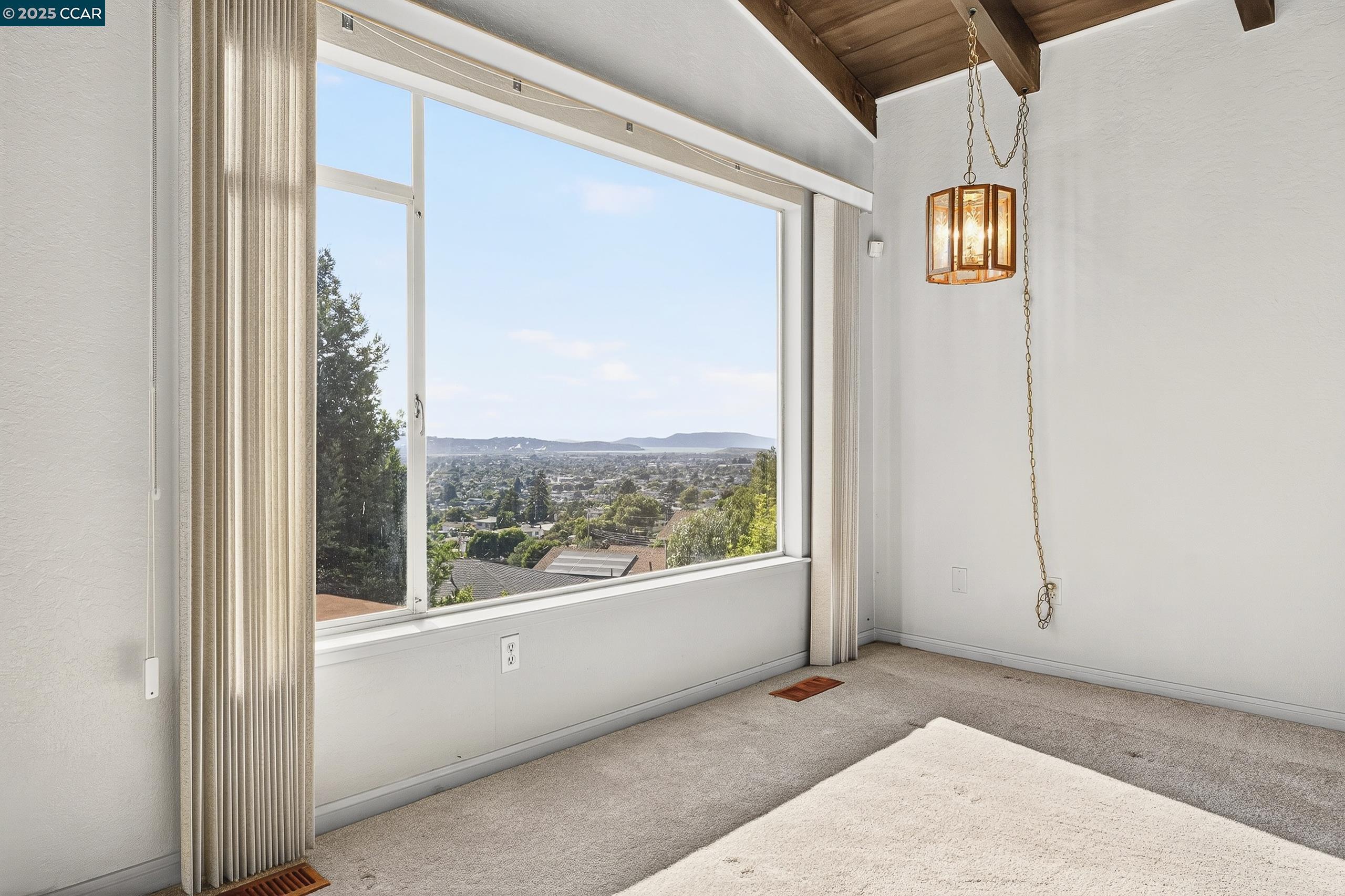 Detail Gallery Image 9 of 60 For 6166 Plymouth Ave, Richmond,  CA 94805 - 3 Beds | 2/1 Baths