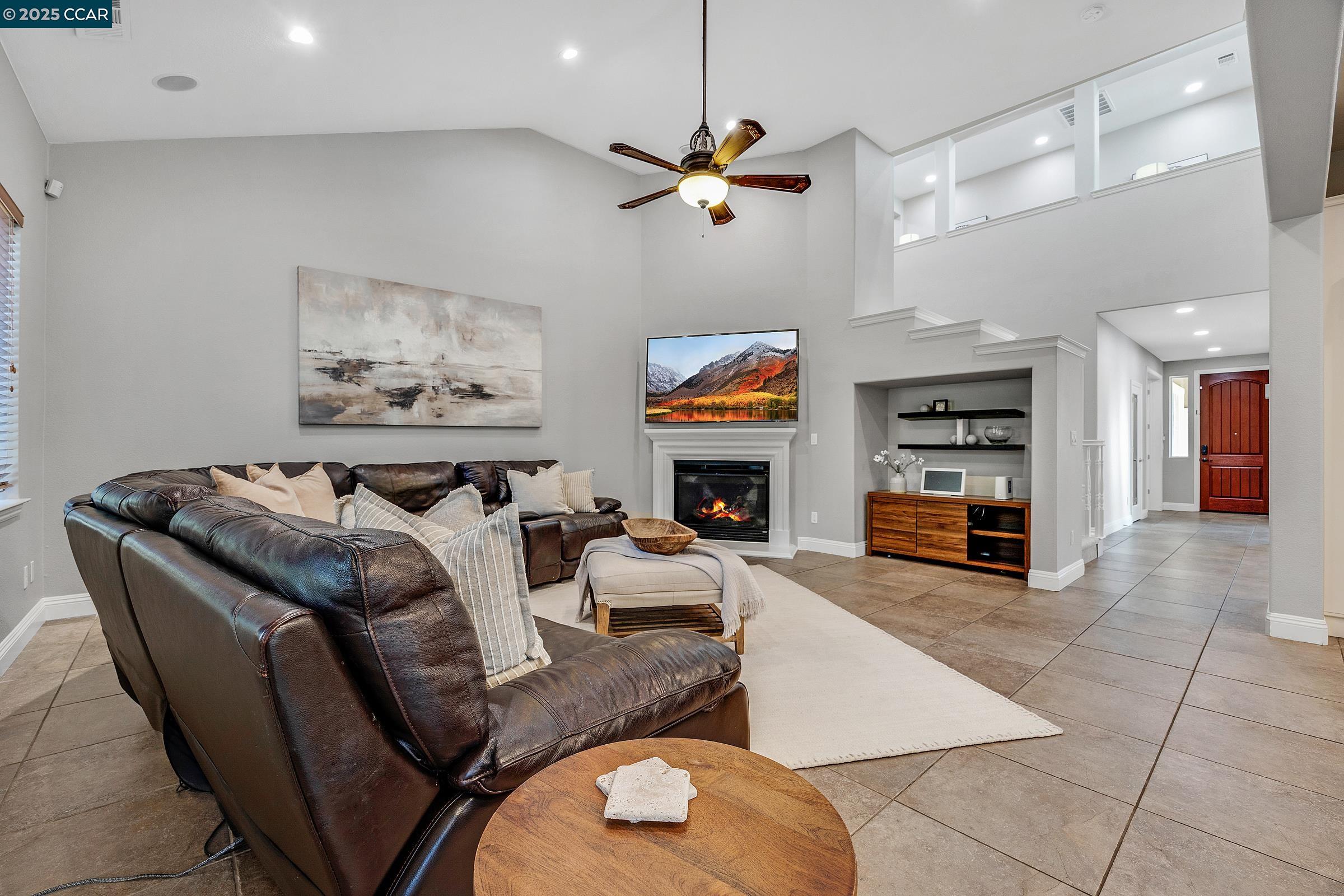 Detail Gallery Image 20 of 42 For 809 Maldon Ct, Danville,  CA 94506 - 4 Beds | 3/1 Baths