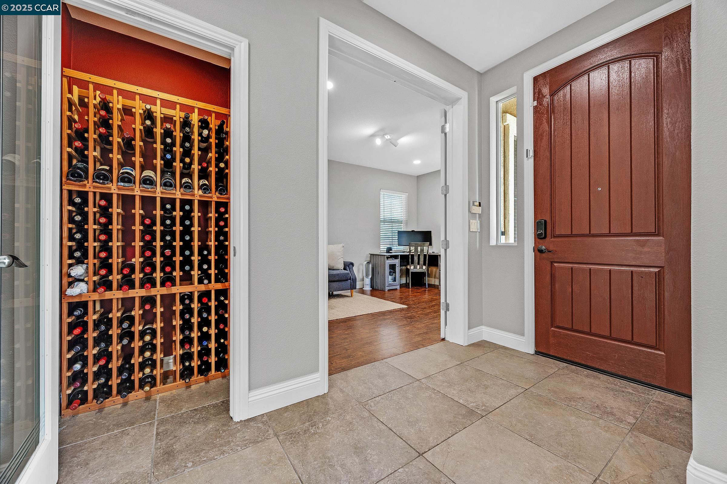 Detail Gallery Image 10 of 42 For 809 Maldon Ct, Danville,  CA 94506 - 4 Beds | 3/1 Baths