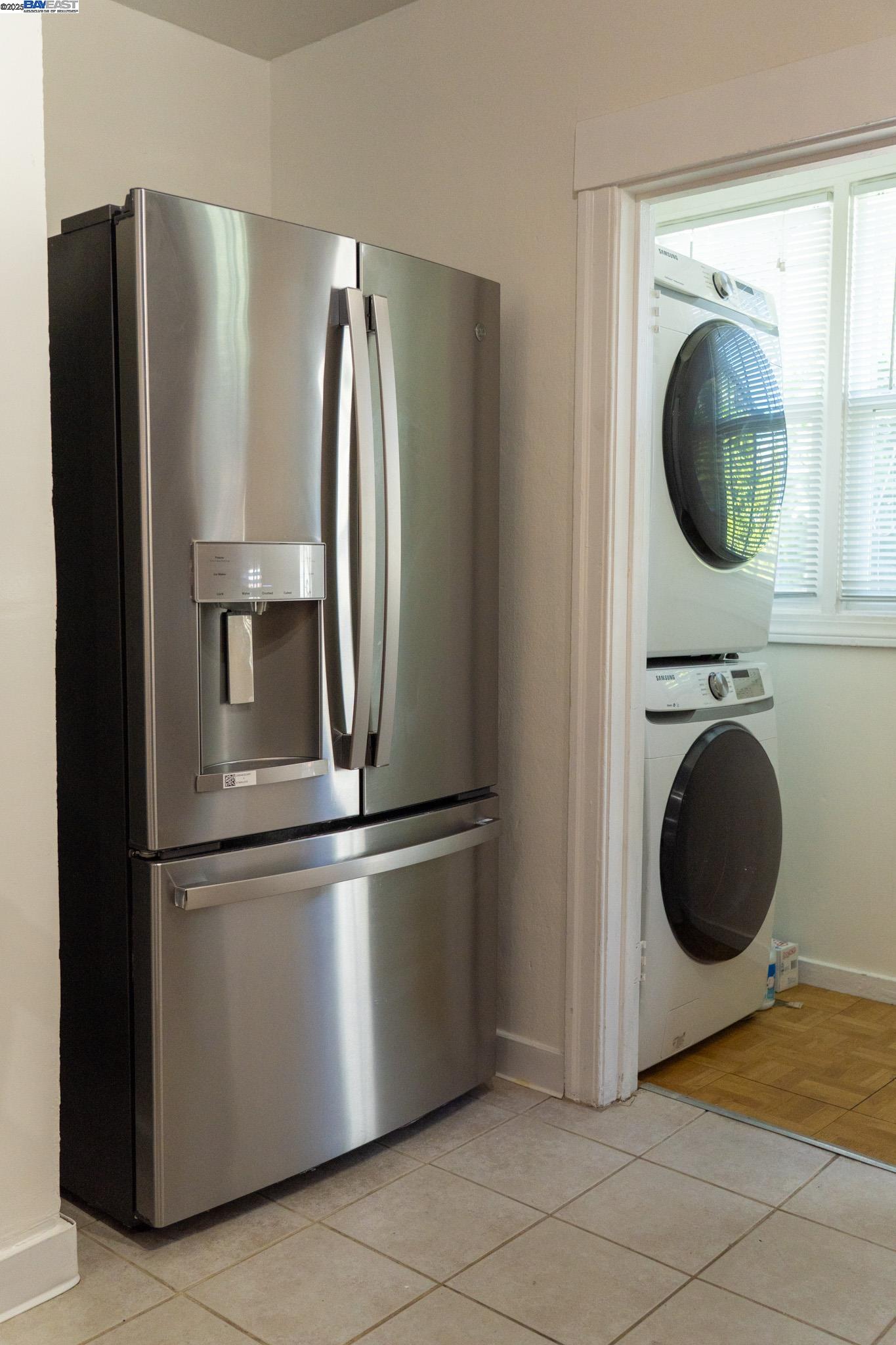 Detail Gallery Image 11 of 22 For 2921 Havenscourt Blvd, Oakland,  CA 94605 - 2 Beds | 1 Baths