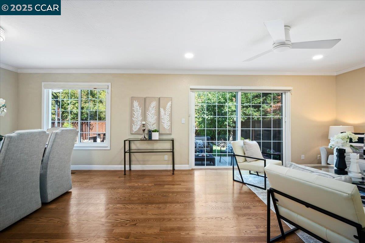 Detail Gallery Image 19 of 60 For 33 Leeds Ct E, Danville,  CA 94526 - 4 Beds | 2/1 Baths
