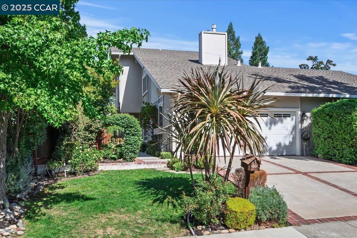 Detail Gallery Image 9 of 60 For 33 Leeds Ct E, Danville,  CA 94526 - 4 Beds | 2/1 Baths
