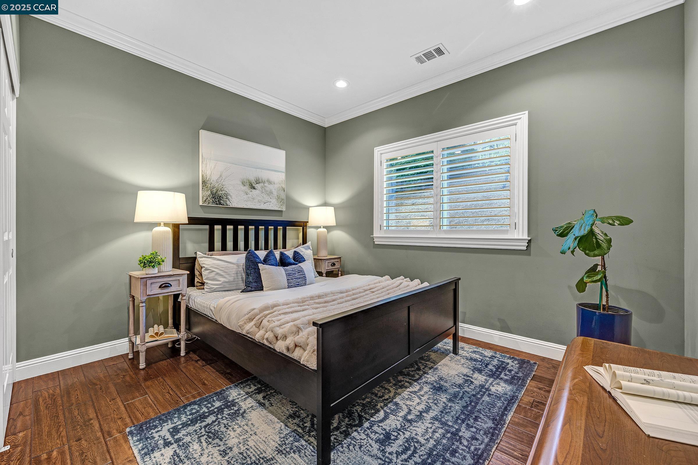 Detail Gallery Image 13 of 36 For 100 Bedford Ct, Danville,  CA 94506 - 5 Beds | 3 Baths