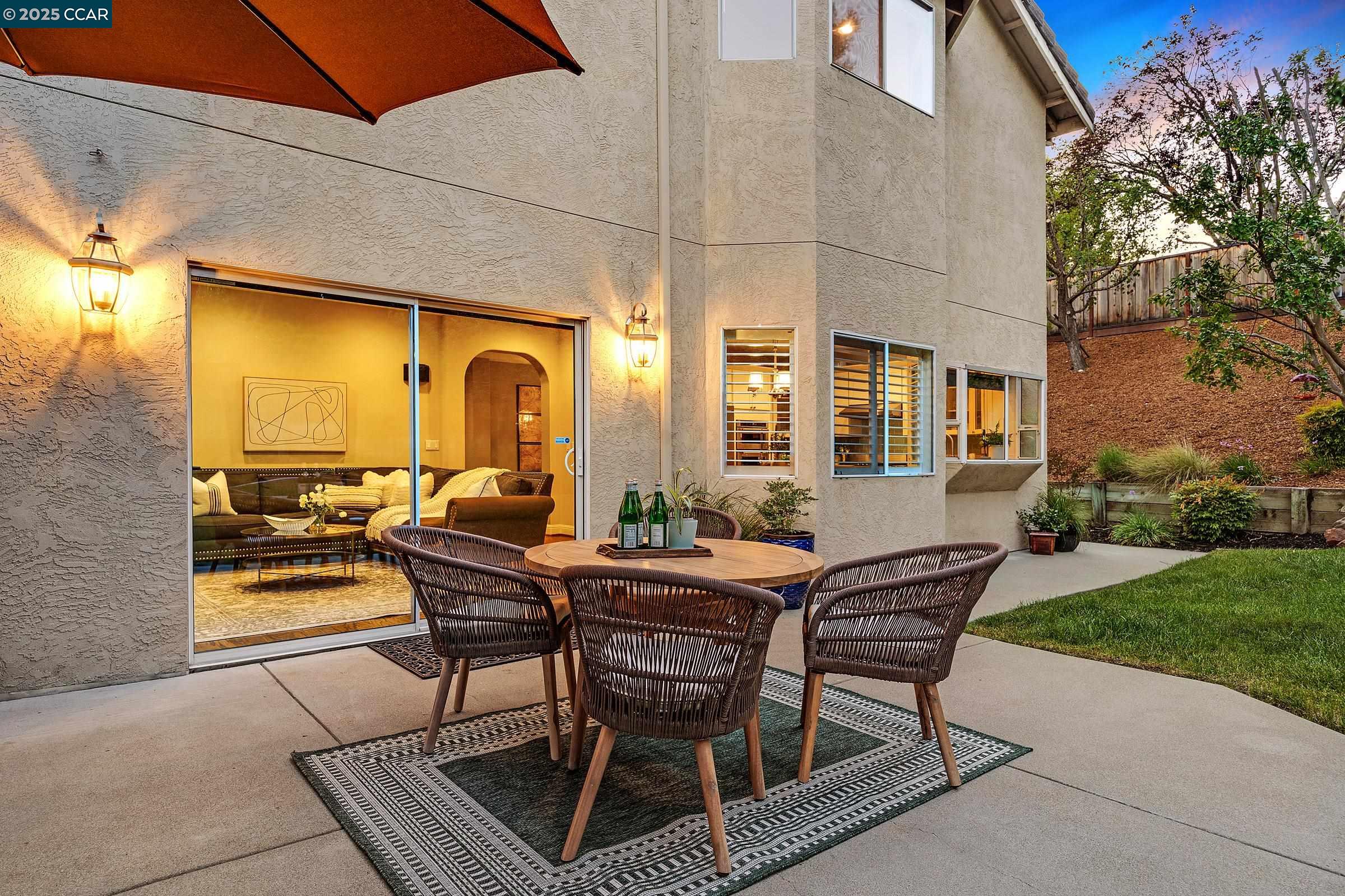 Detail Gallery Image 33 of 36 For 100 Bedford Ct, Danville,  CA 94506 - 5 Beds | 3 Baths