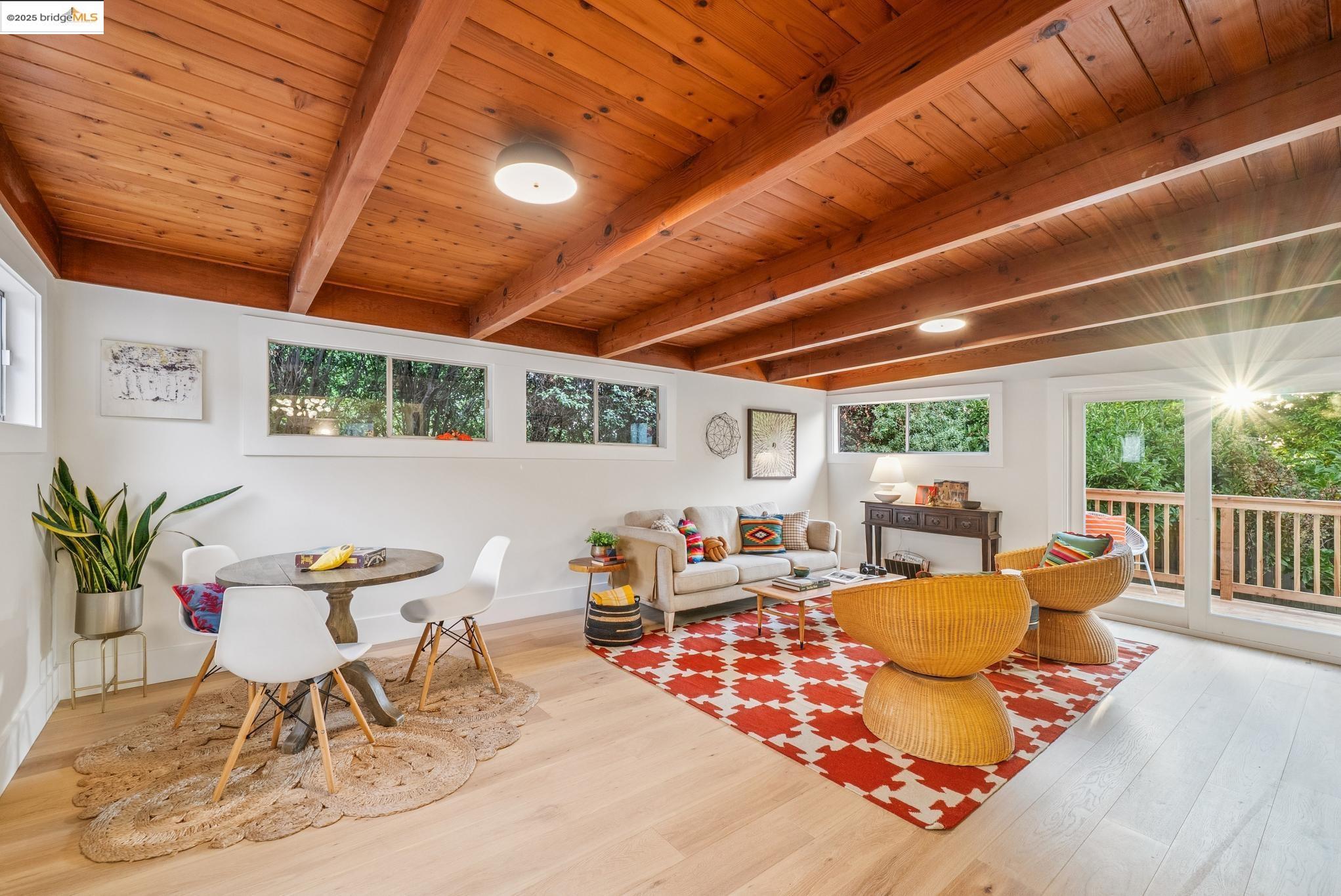 Detail Gallery Image 21 of 60 For 716 Coventry Rd, Kensington,  CA 94707 - 3 Beds | 2 Baths