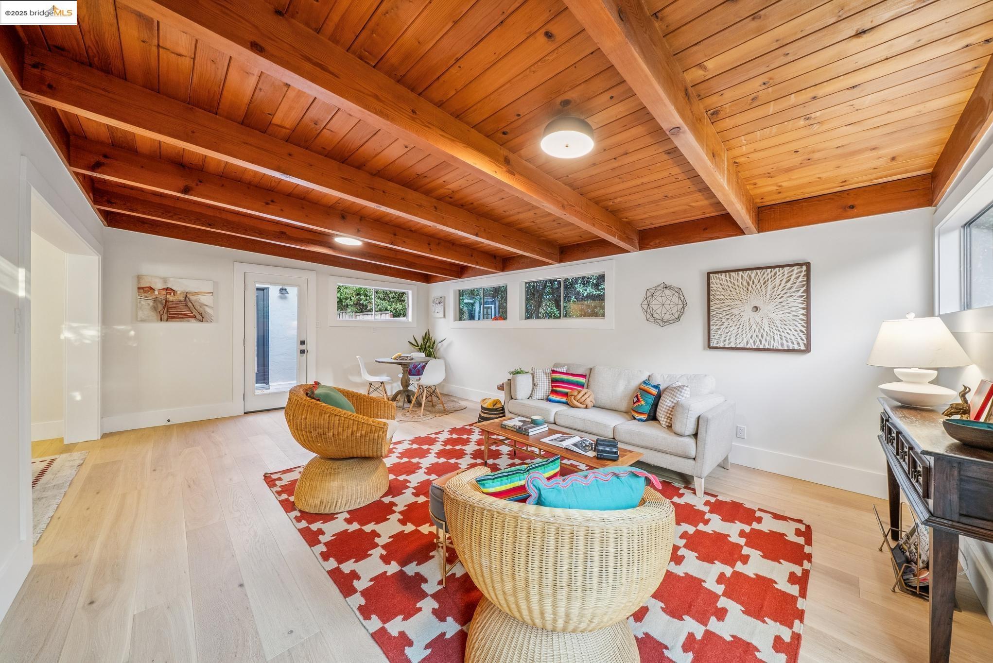 Detail Gallery Image 22 of 60 For 716 Coventry Rd, Kensington,  CA 94707 - 3 Beds | 2 Baths