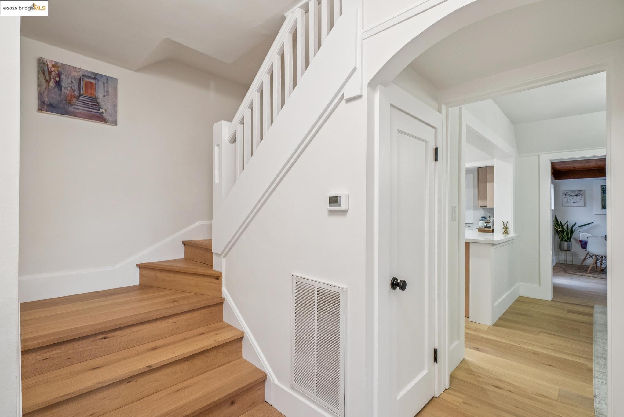 Detail Gallery Image 23 of 60 For 716 Coventry Rd, Kensington,  CA 94707 - 3 Beds | 2 Baths
