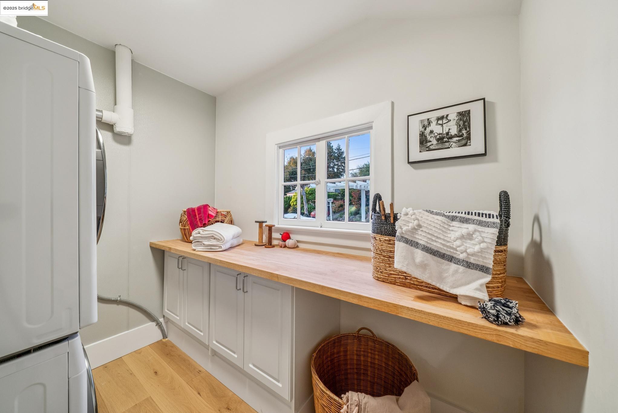 Detail Gallery Image 38 of 60 For 716 Coventry Rd, Kensington,  CA 94707 - 3 Beds | 2 Baths