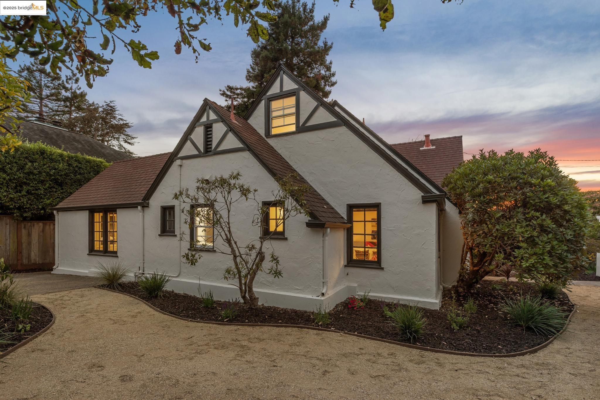 Detail Gallery Image 54 of 60 For 716 Coventry Rd, Kensington,  CA 94707 - 3 Beds | 2 Baths