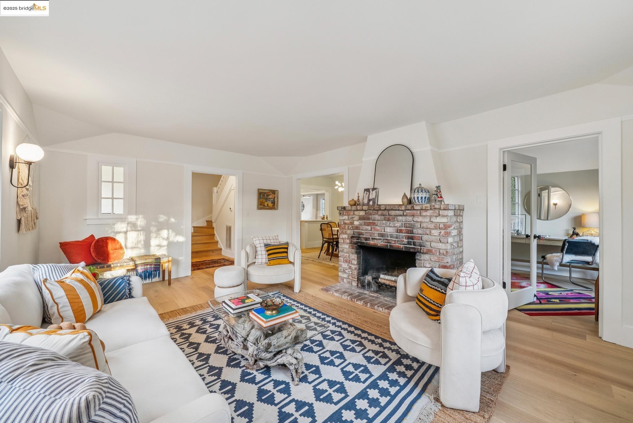 Detail Gallery Image 9 of 60 For 716 Coventry Rd, Kensington,  CA 94707 - 3 Beds | 2 Baths