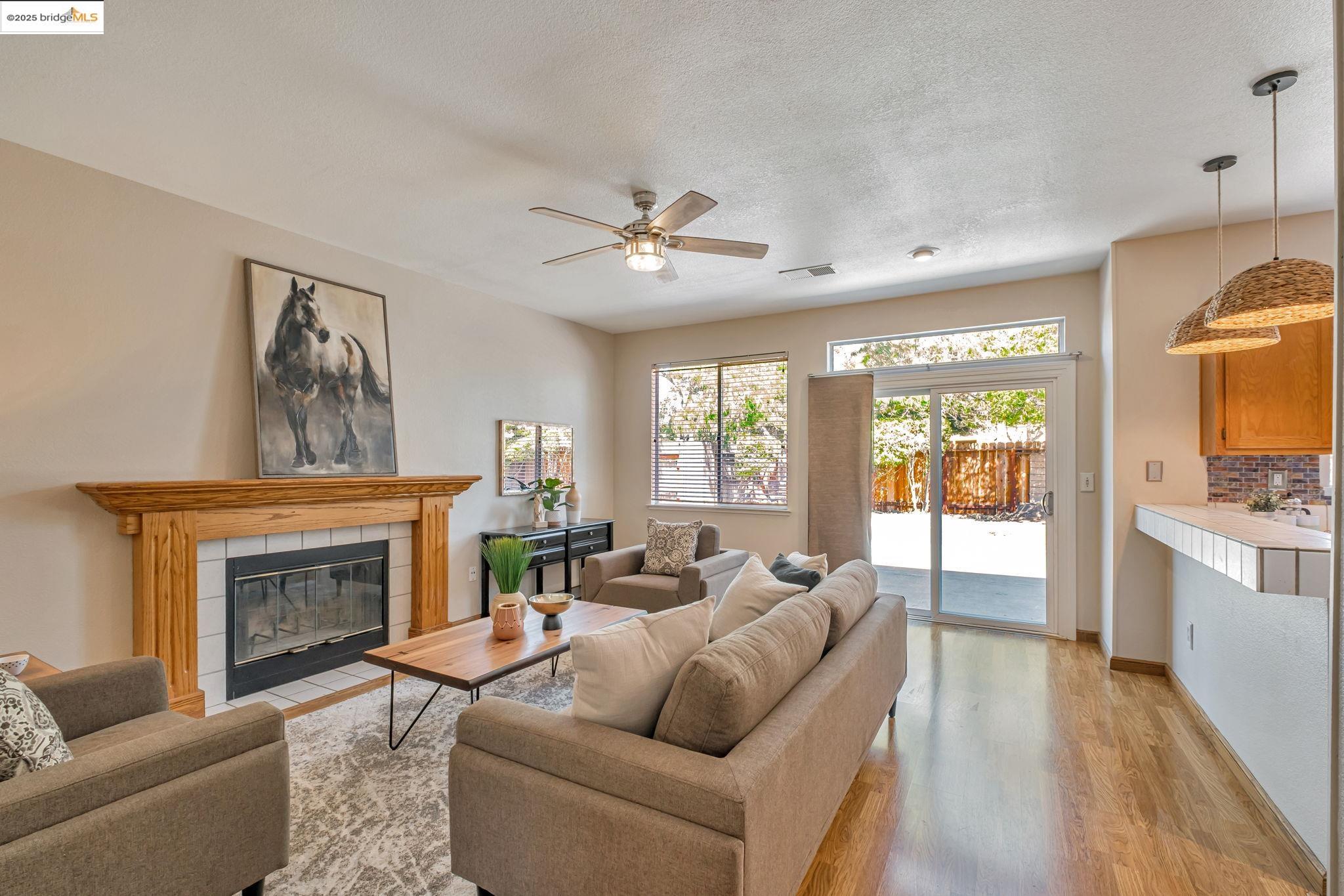 Detail Gallery Image 13 of 36 For 85 Duckhorn Place, Oakley,  CA 94561 - 4 Beds | 2/1 Baths