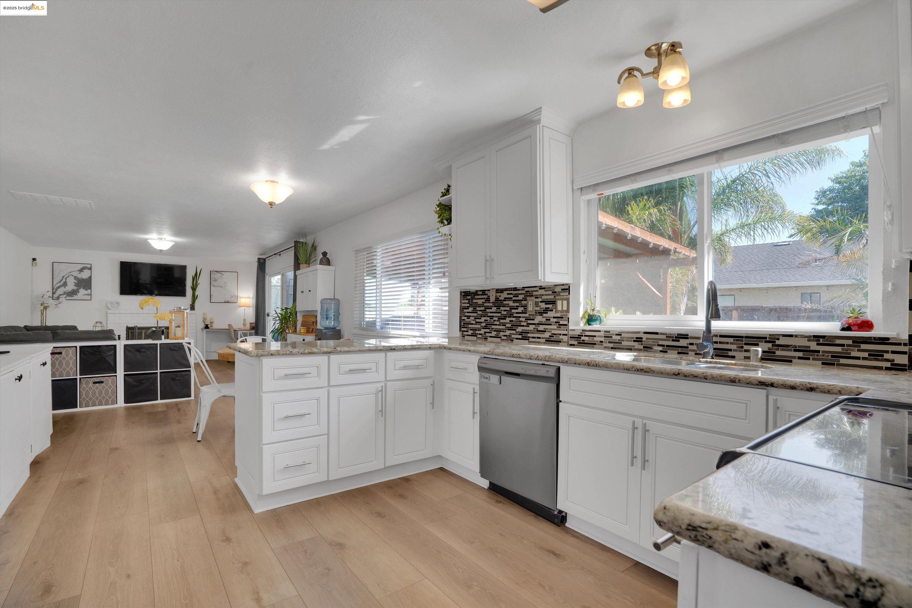 Detail Gallery Image 15 of 45 For 235 Pecan Pl, Brentwood,  CA 94513 - 4 Beds | 2/1 Baths