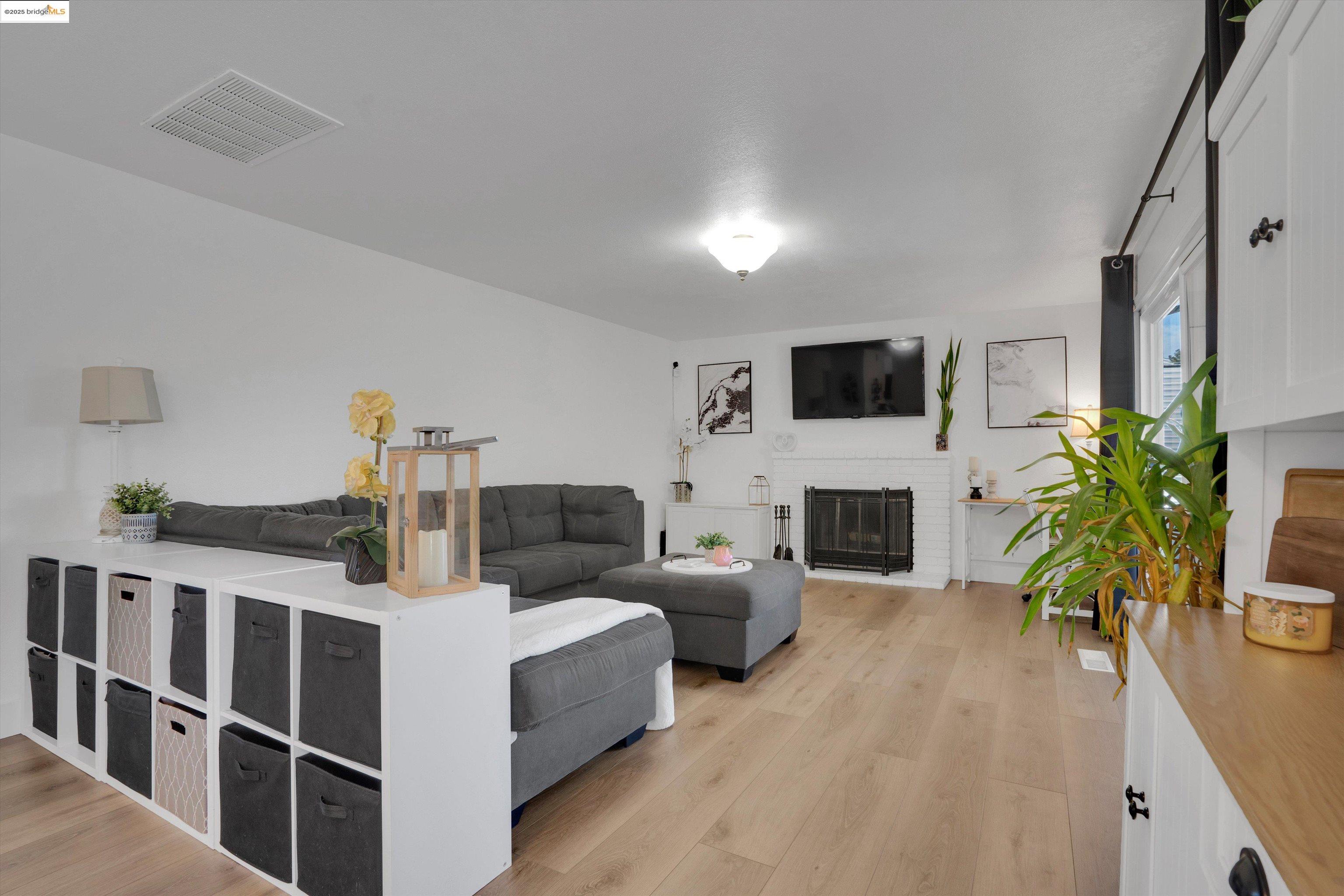 Detail Gallery Image 18 of 45 For 235 Pecan Pl, Brentwood,  CA 94513 - 4 Beds | 2/1 Baths
