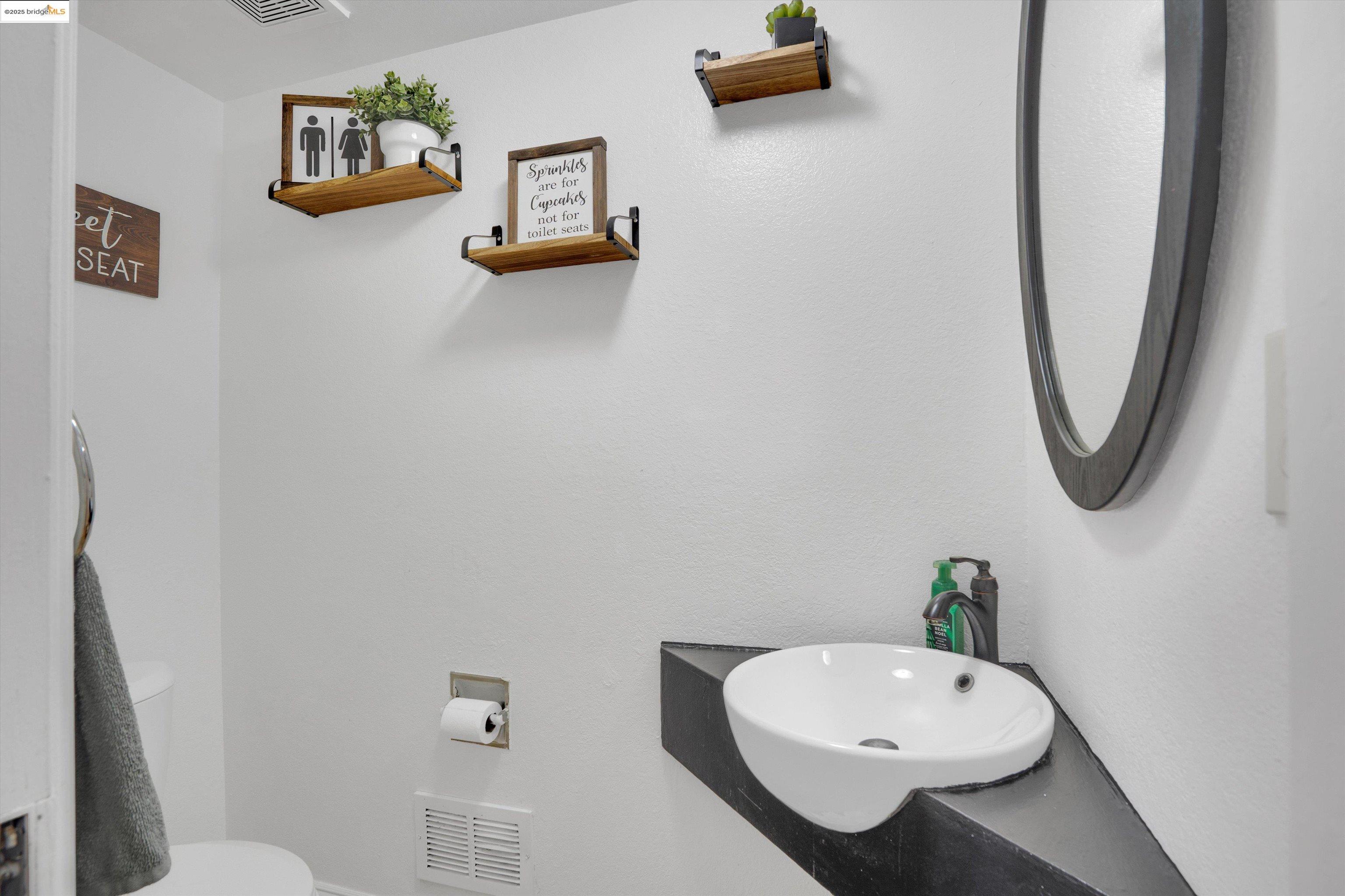 Detail Gallery Image 21 of 45 For 235 Pecan Pl, Brentwood,  CA 94513 - 4 Beds | 2/1 Baths