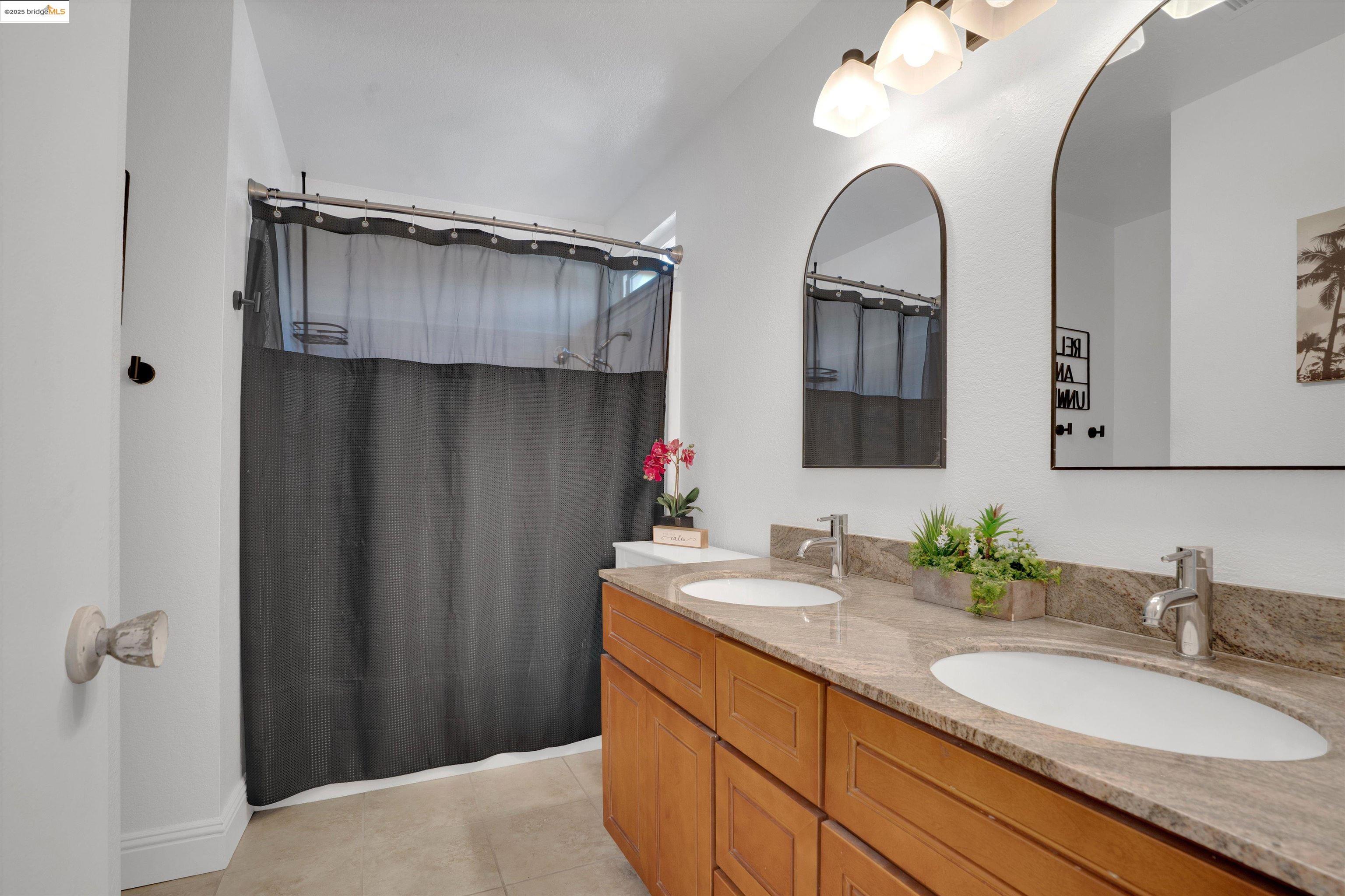 Detail Gallery Image 31 of 45 For 235 Pecan Pl, Brentwood,  CA 94513 - 4 Beds | 2/1 Baths