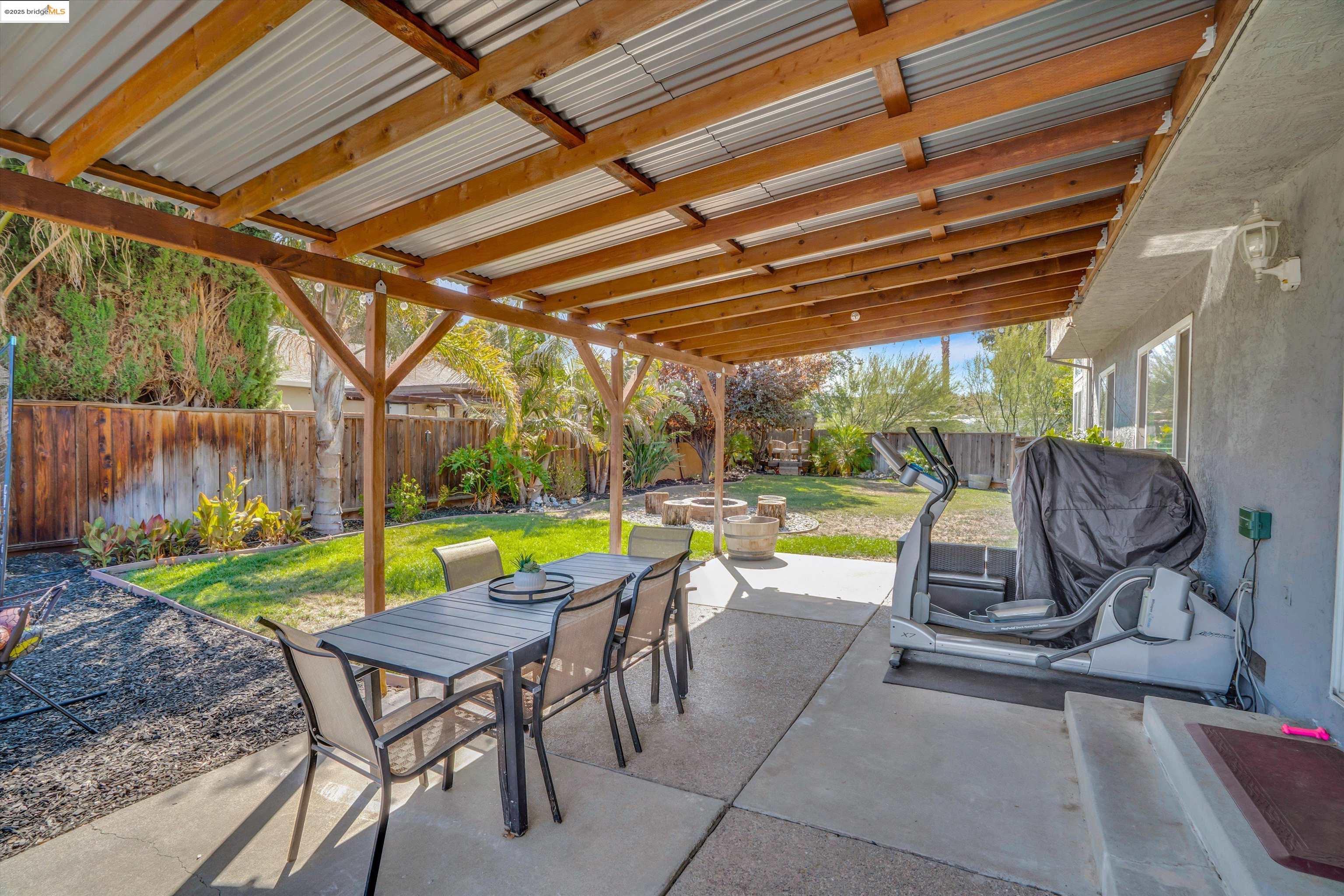 Detail Gallery Image 32 of 45 For 235 Pecan Pl, Brentwood,  CA 94513 - 4 Beds | 2/1 Baths