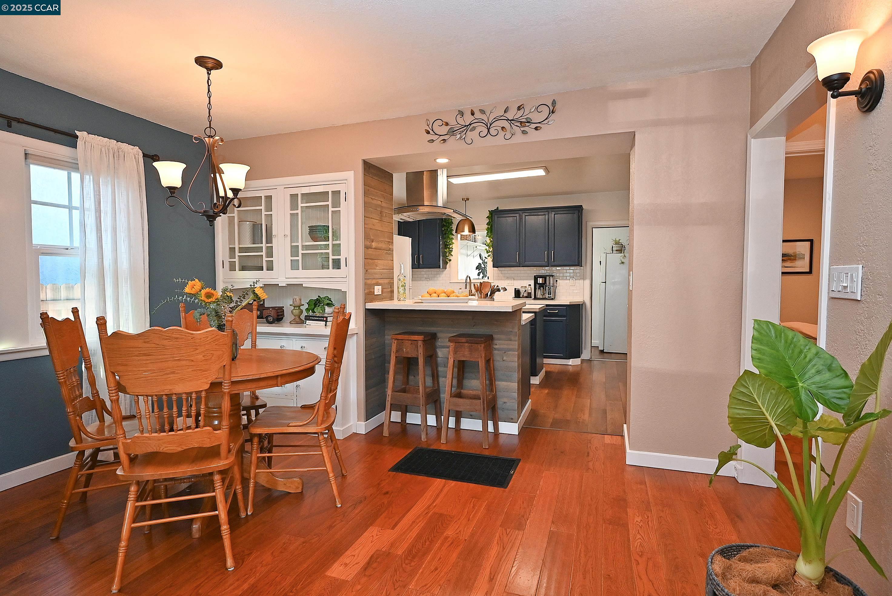Detail Gallery Image 32 of 57 For 1617 Castro Street, Martinez,  CA 94553 - 2 Beds | 2 Baths