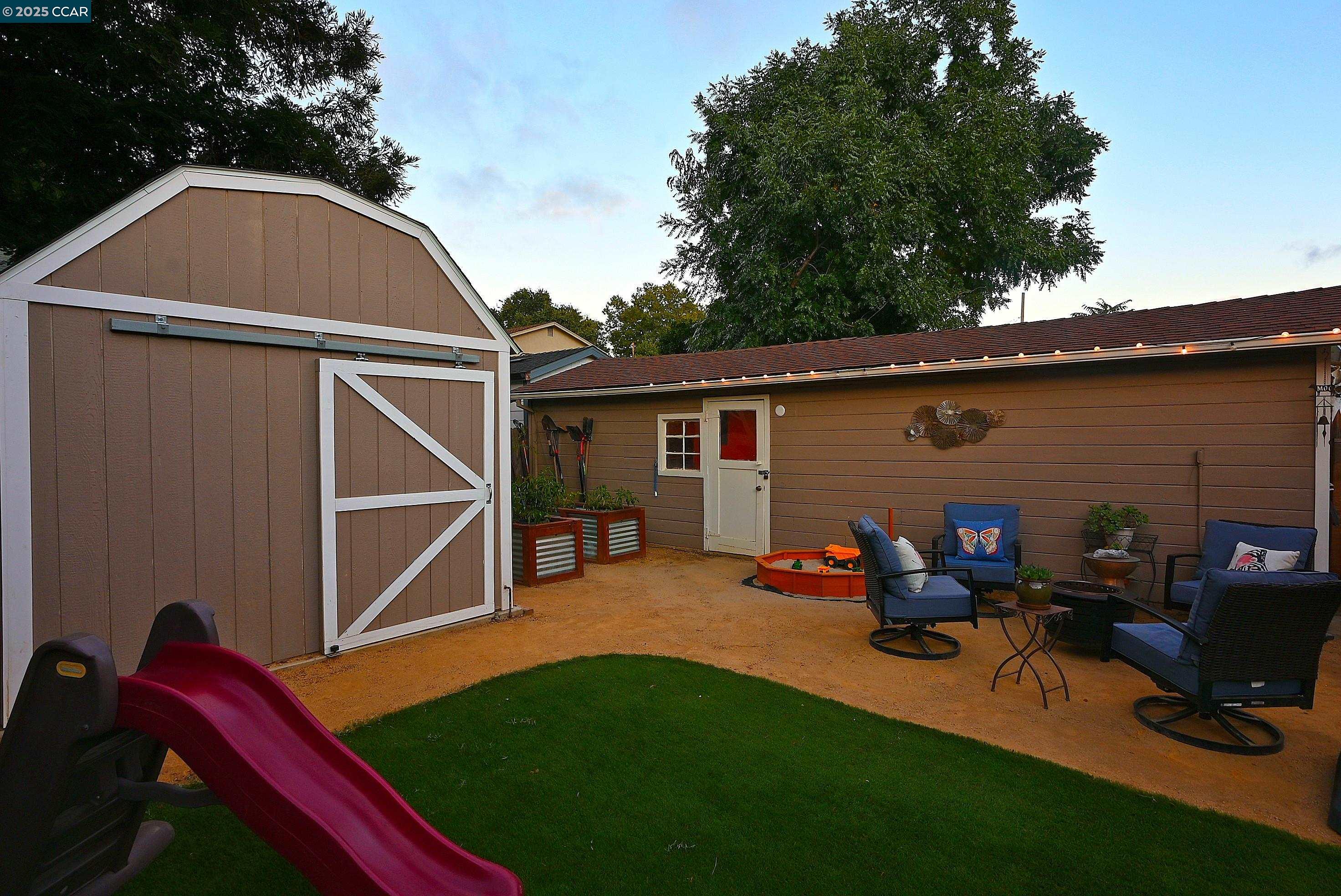 Detail Gallery Image 49 of 57 For 1617 Castro Street, Martinez,  CA 94553 - 2 Beds | 2 Baths
