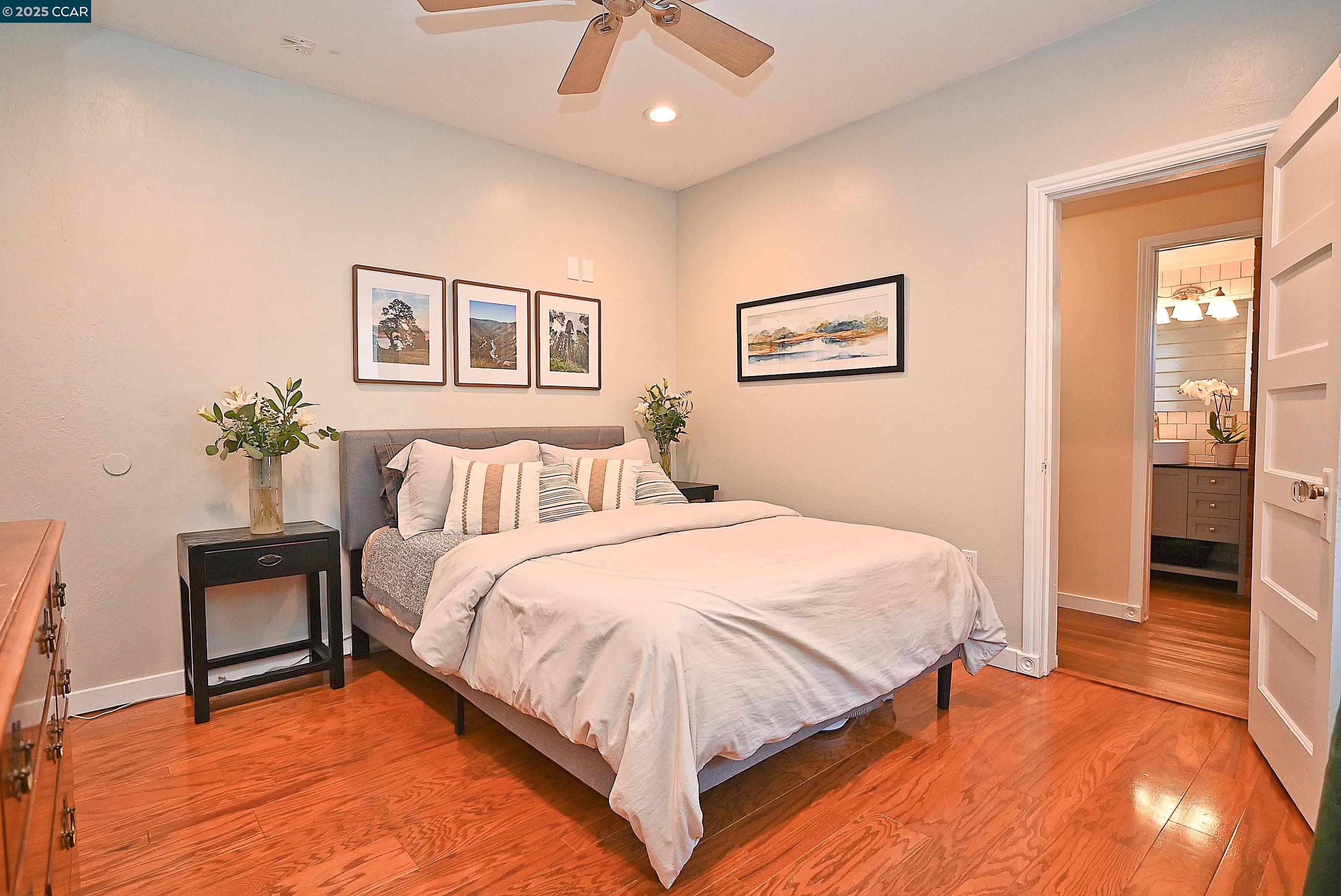 Detail Gallery Image 9 of 57 For 1617 Castro Street, Martinez,  CA 94553 - 2 Beds | 2 Baths