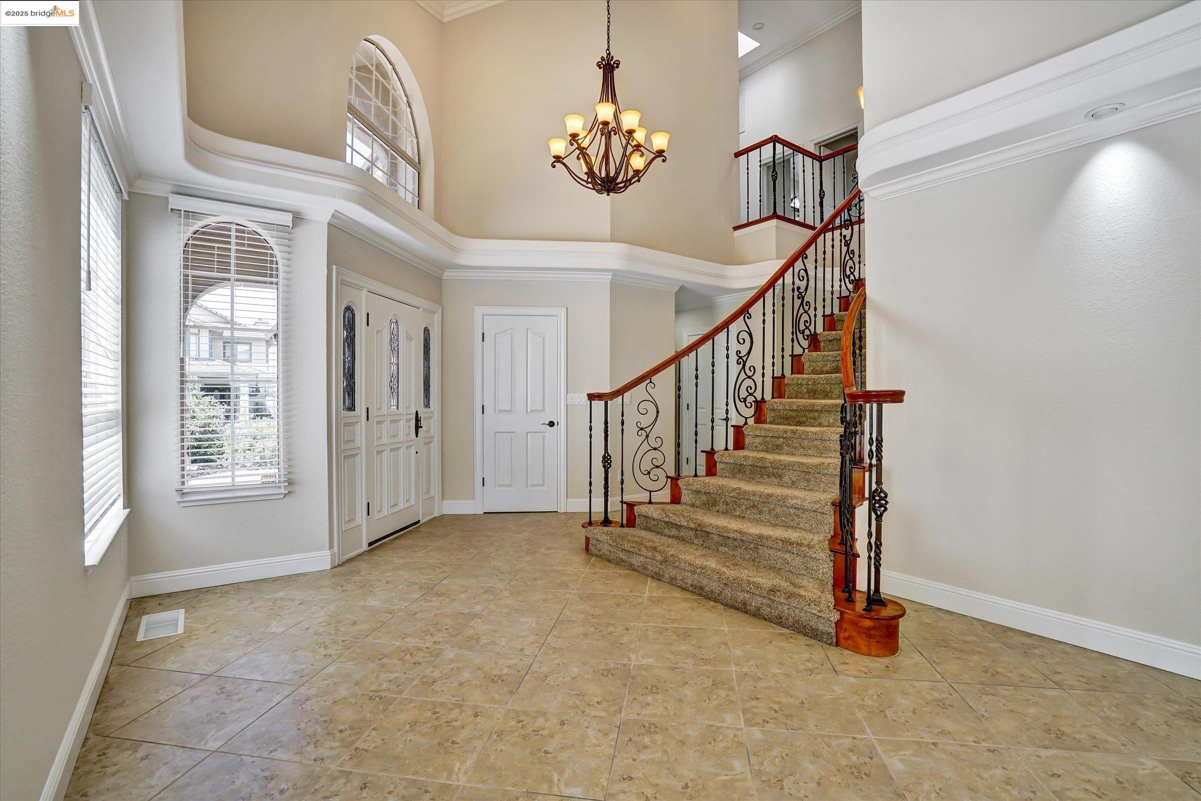 Detail Gallery Image 12 of 21 For 5840 Starboard Dr, Discovery Bay,  CA 94505 - 4 Beds | 4 Baths