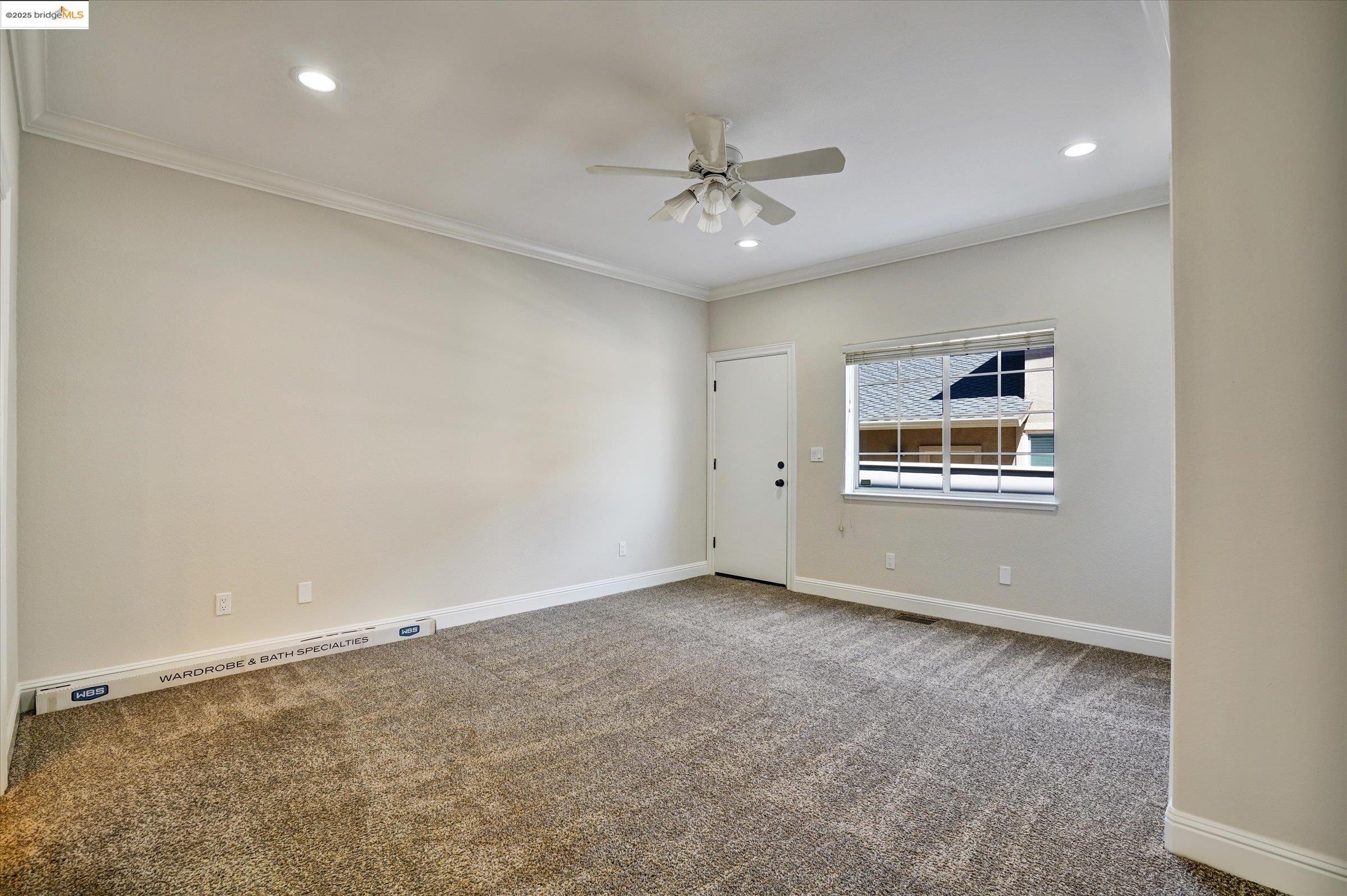 Detail Gallery Image 10 of 21 For 5840 Starboard Dr, Discovery Bay,  CA 94505 - 4 Beds | 4 Baths