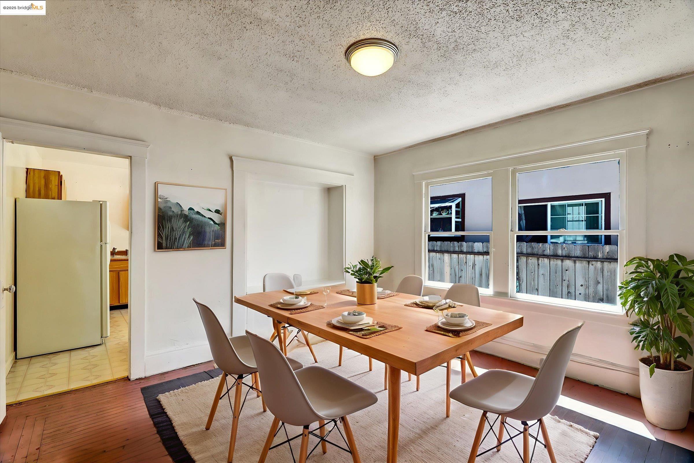 Detail Gallery Image 20 of 60 For 2506 61st Ave, Oakland,  CA 94605 - 2 Beds | 1 Baths