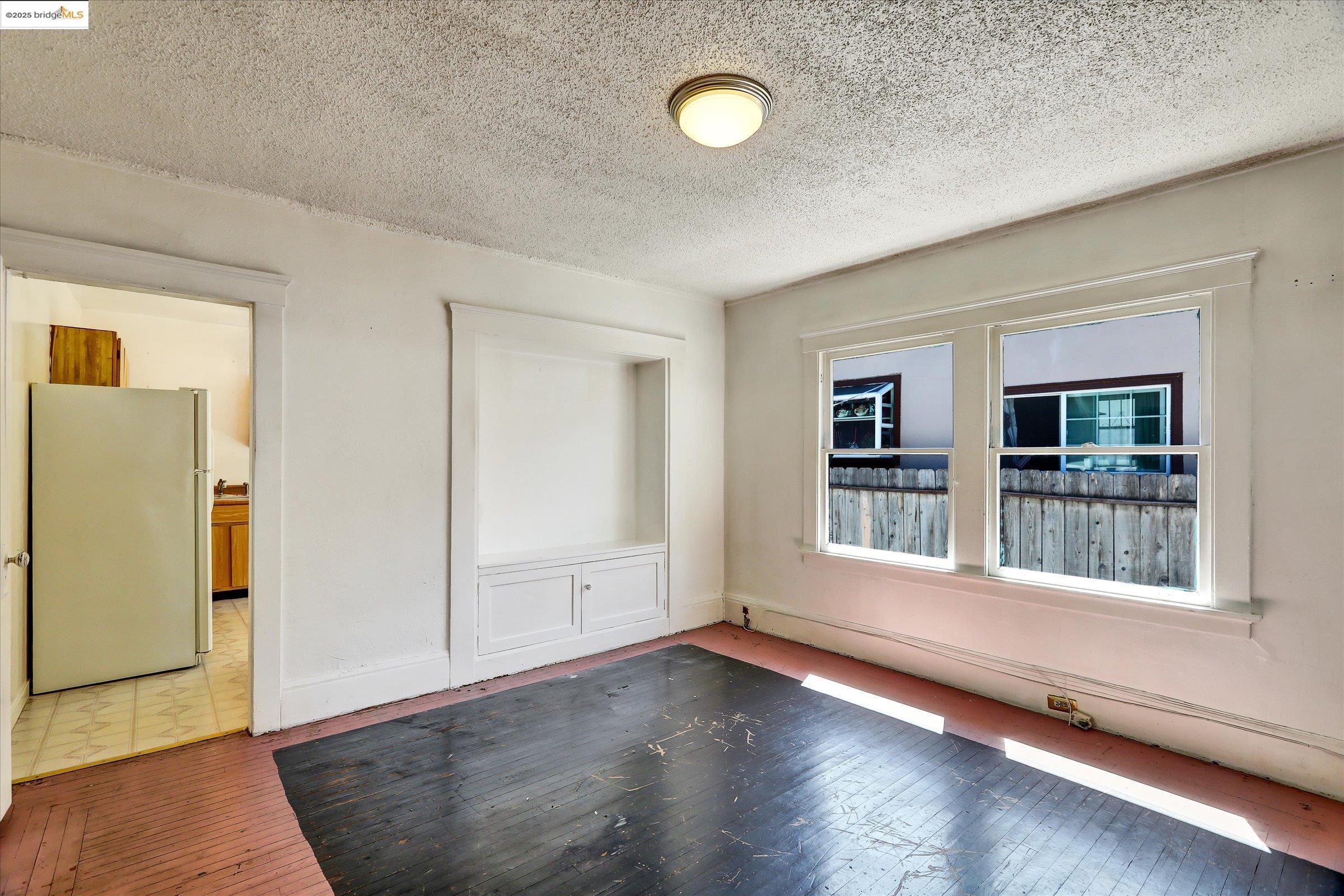 Detail Gallery Image 21 of 60 For 2506 61st Ave, Oakland,  CA 94605 - 2 Beds | 1 Baths