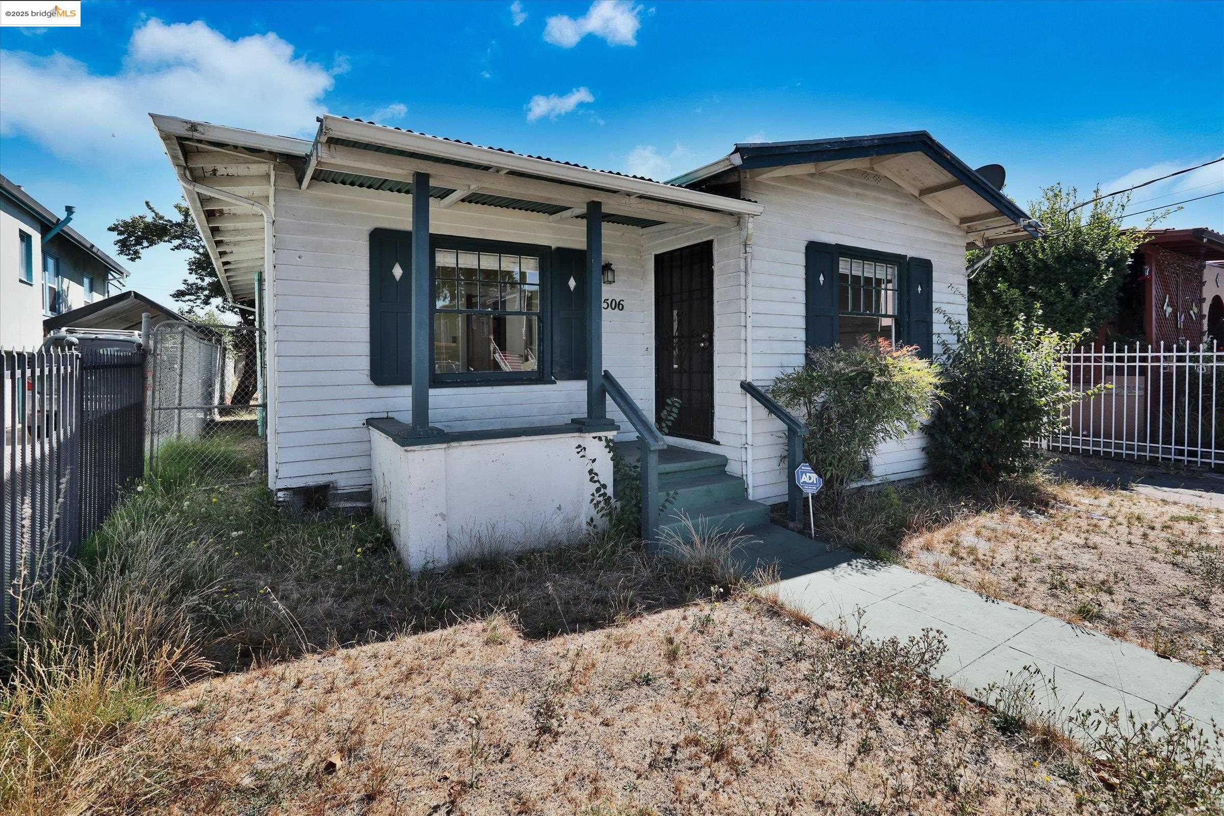 Detail Gallery Image 45 of 60 For 2506 61st Ave, Oakland,  CA 94605 - 2 Beds | 1 Baths