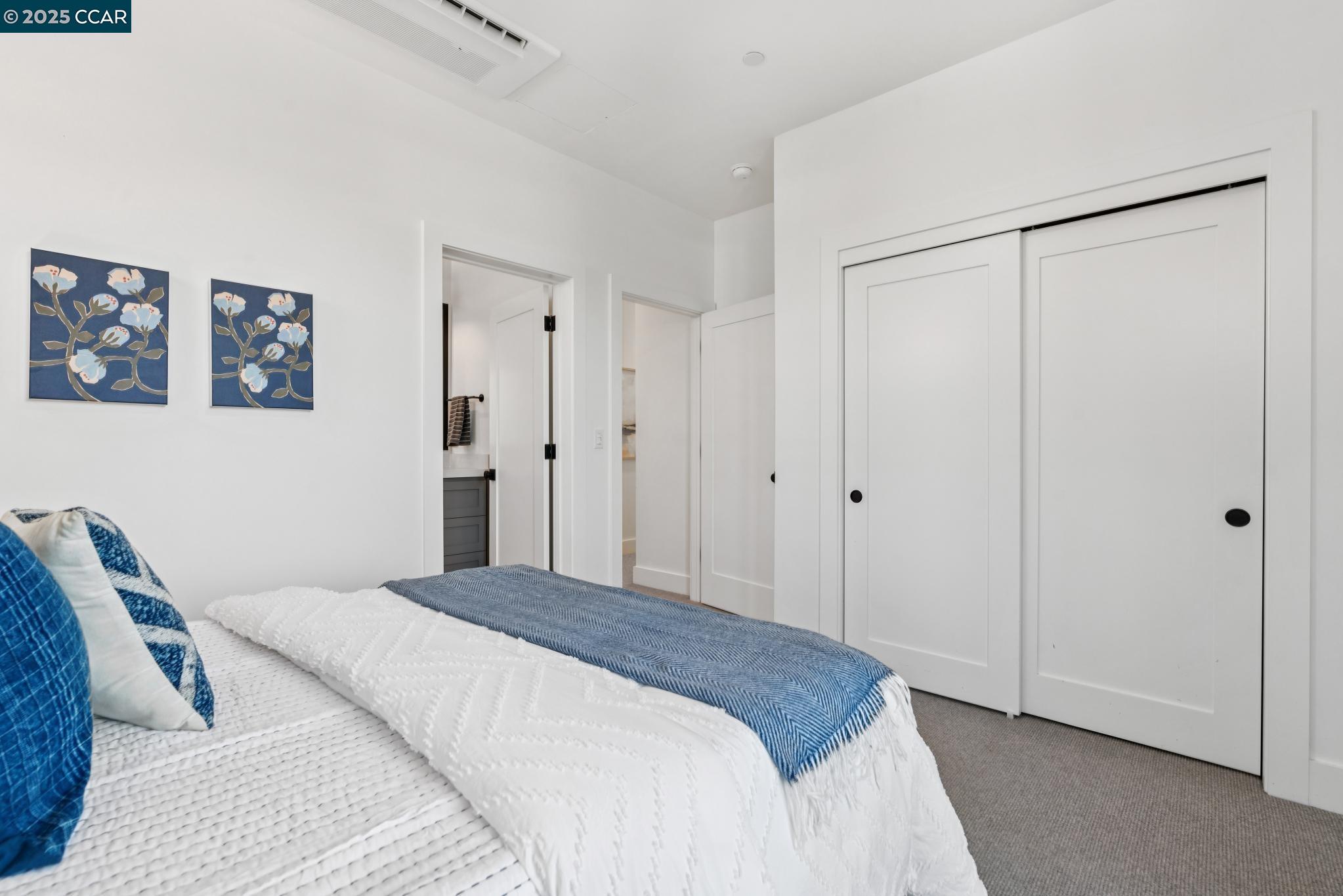 Detail Gallery Image 20 of 41 For 900 Brown Ave, Lafayette,  CA 94549 - 2 Beds | 2/1 Baths