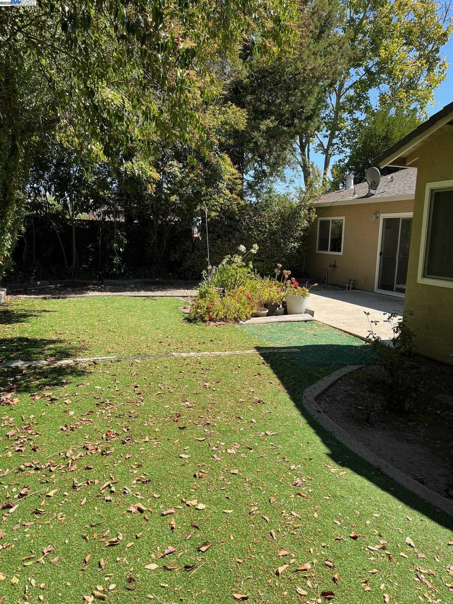 Detail Gallery Image 22 of 24 For 4205 Mairmont Dr, Pleasanton,  CA 94566 - 4 Beds | 2 Baths