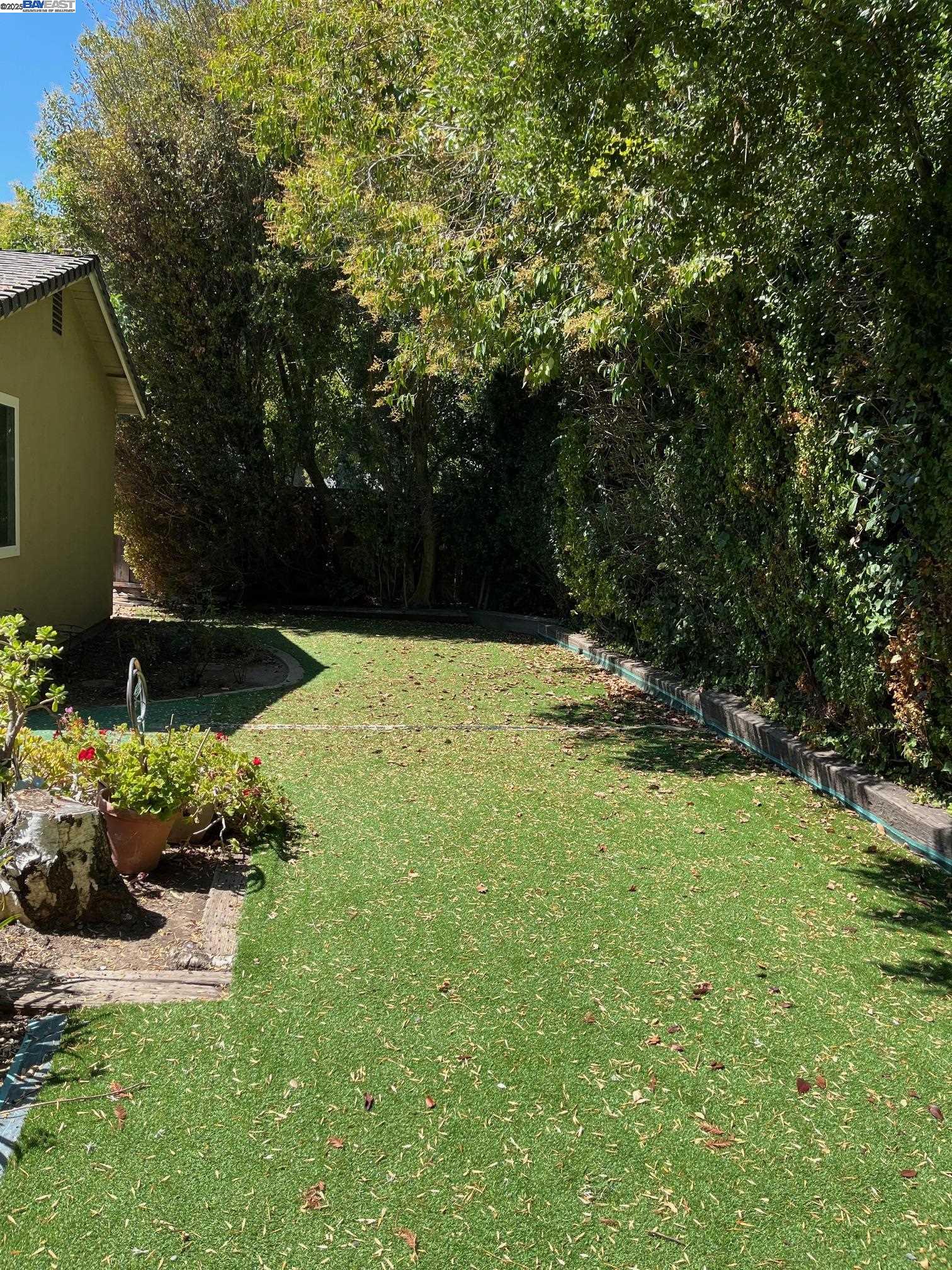 Detail Gallery Image 23 of 24 For 4205 Mairmont Dr, Pleasanton,  CA 94566 - 4 Beds | 2 Baths