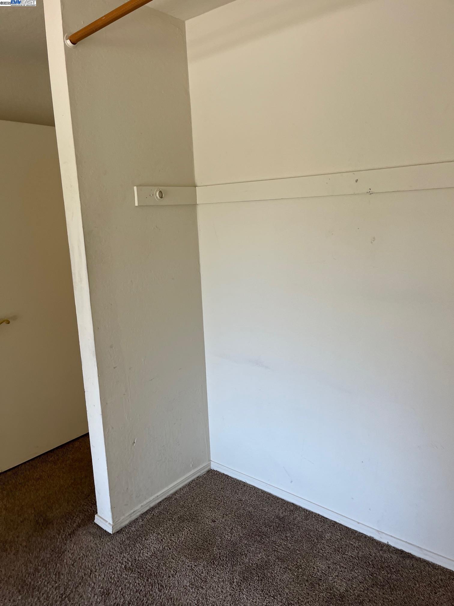 Detail Gallery Image 7 of 24 For 4205 Mairmont Dr, Pleasanton,  CA 94566 - 4 Beds | 2 Baths