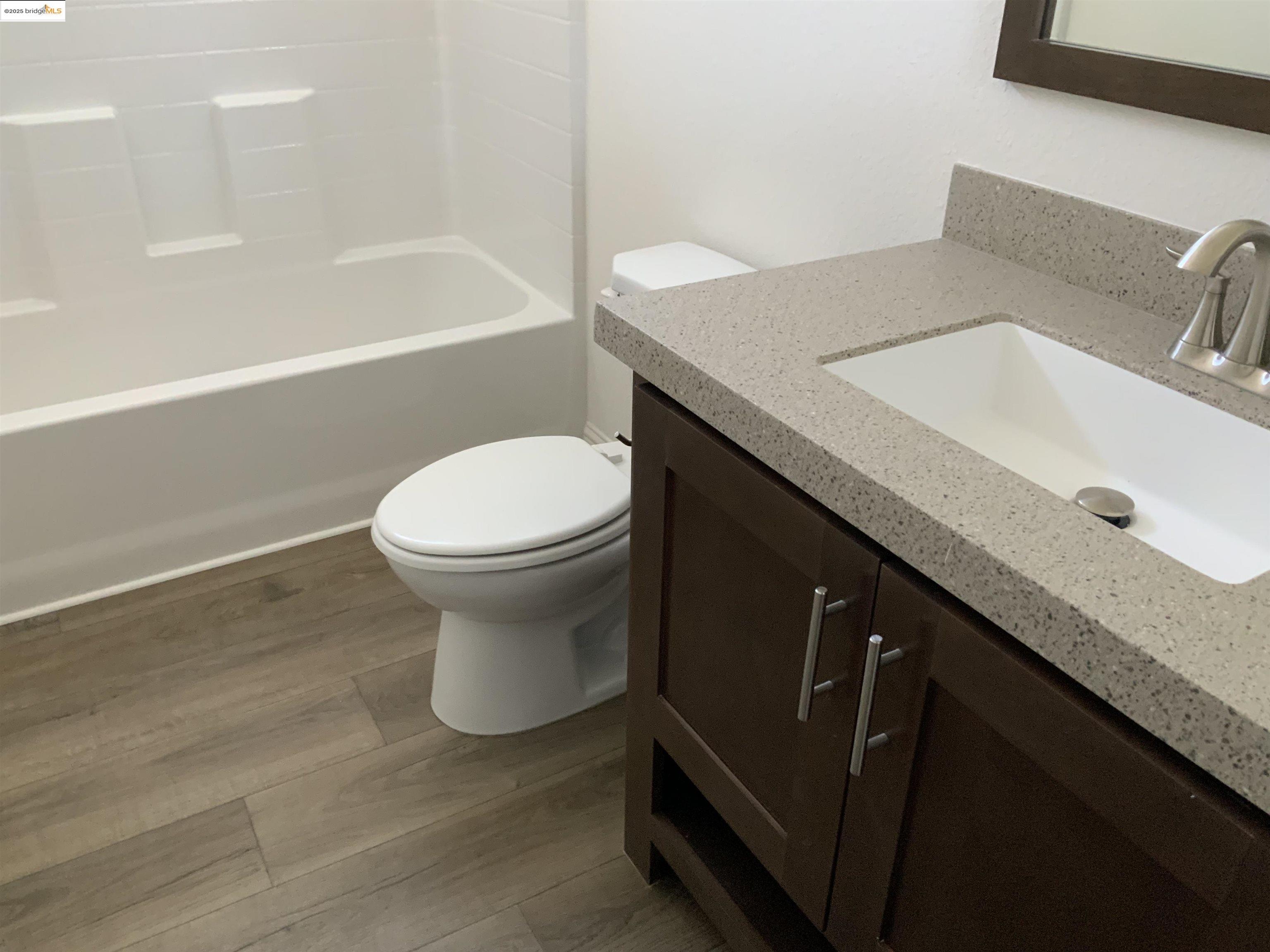 Detail Gallery Image 14 of 23 For 77 Hilo Dr., Pittsburg,  CA 94565-0000 - 3 Beds | 2 Baths