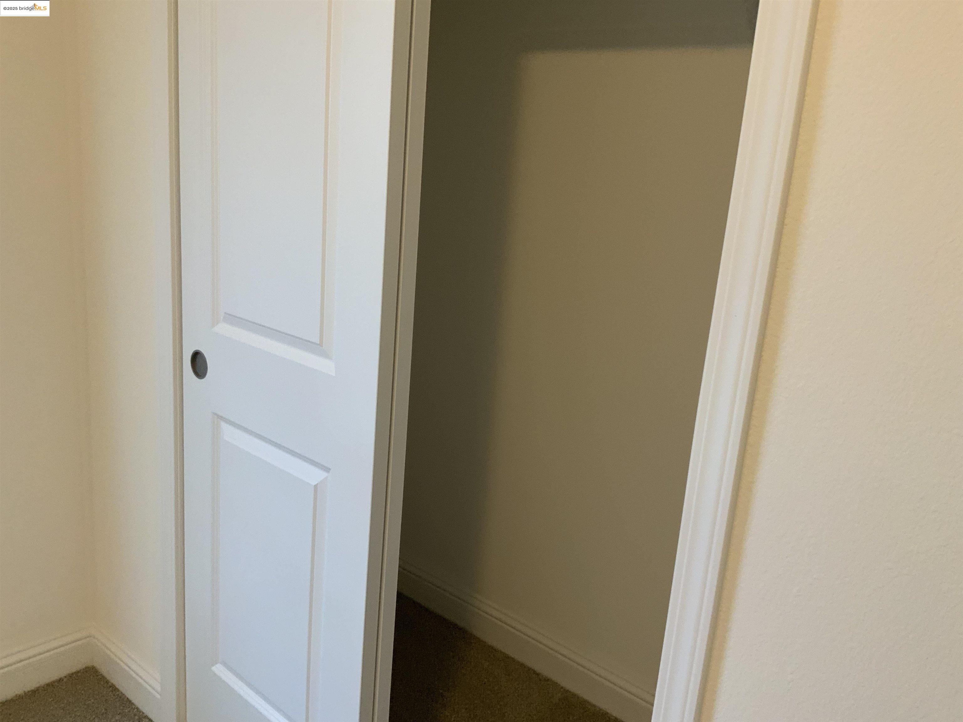 Detail Gallery Image 20 of 23 For 77 Hilo Dr., Pittsburg,  CA 94565-0000 - 3 Beds | 2 Baths