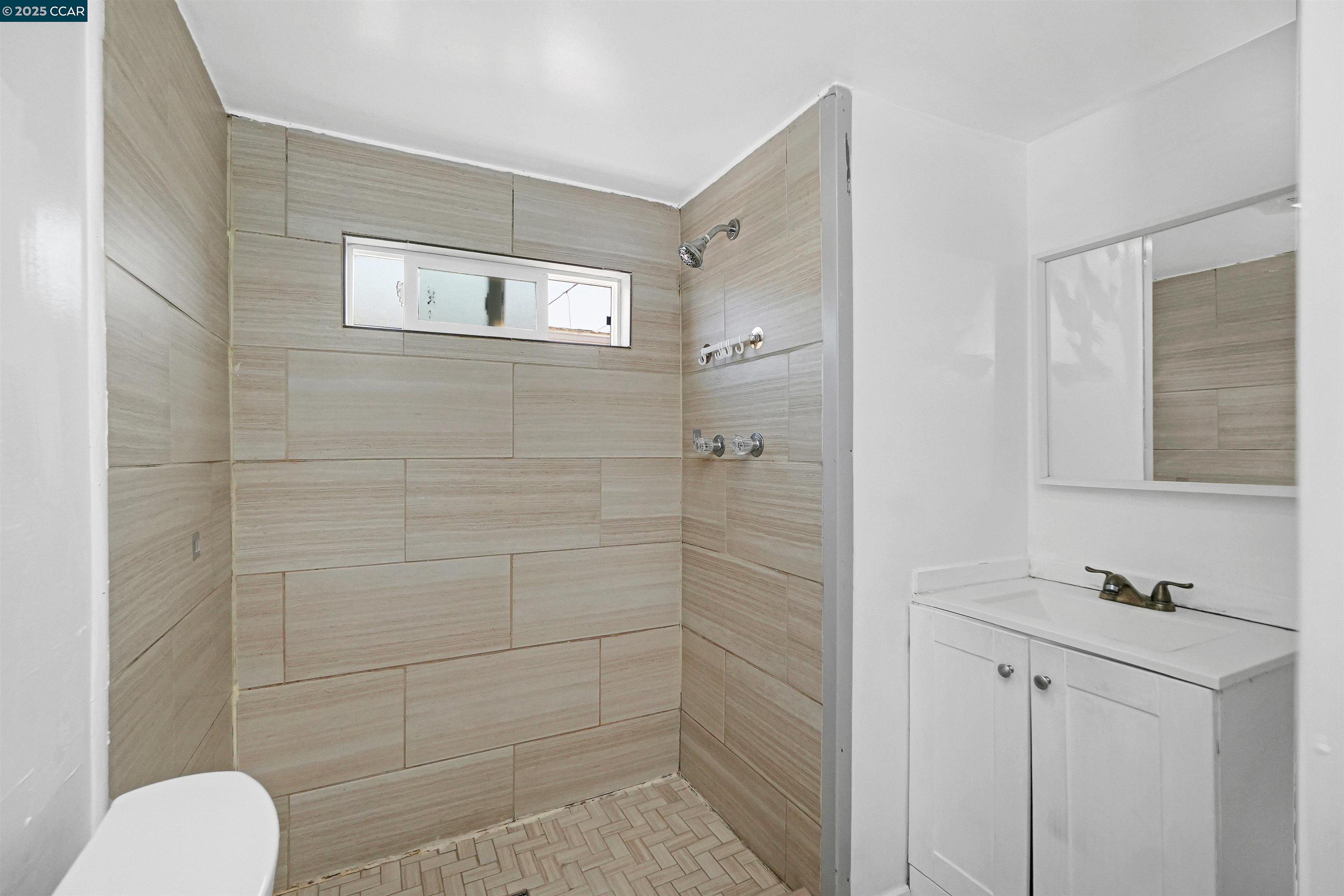 Detail Gallery Image 20 of 26 For 1153 Rumrill Blvd #17,  San Pablo,  CA 94806 - 2 Beds | 1 Baths