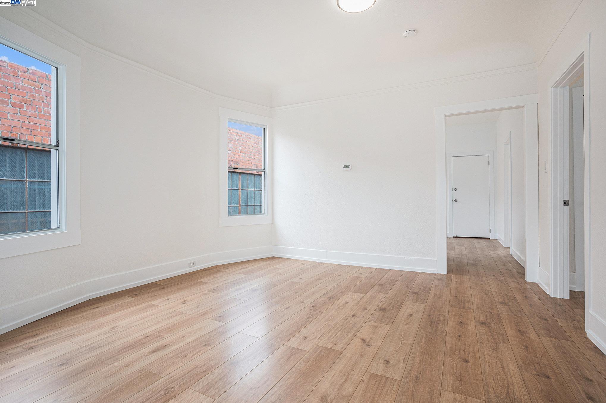 Detail Gallery Image 11 of 18 For 1230 39th Ave, Oakland,  CA 94601 - 2 Beds | 1 Baths