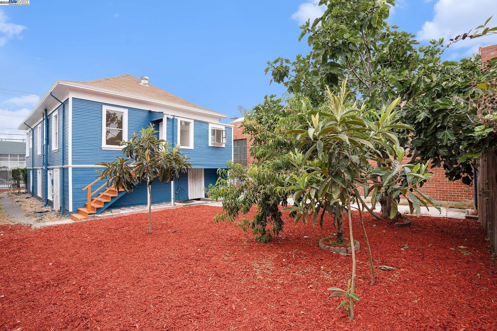 Detail Gallery Image 18 of 18 For 1230 39th Ave, Oakland,  CA 94601 - 2 Beds | 1 Baths