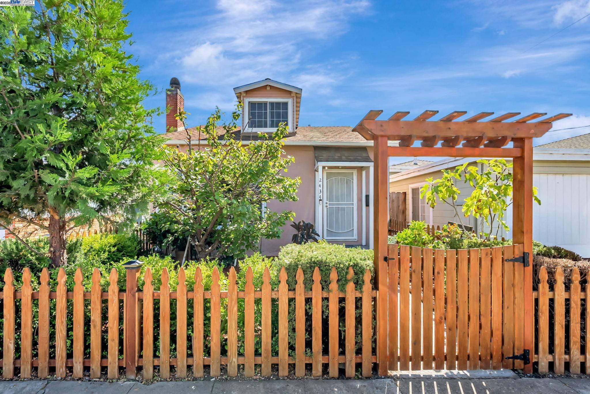 Front Image Thumbnail for BE41110653