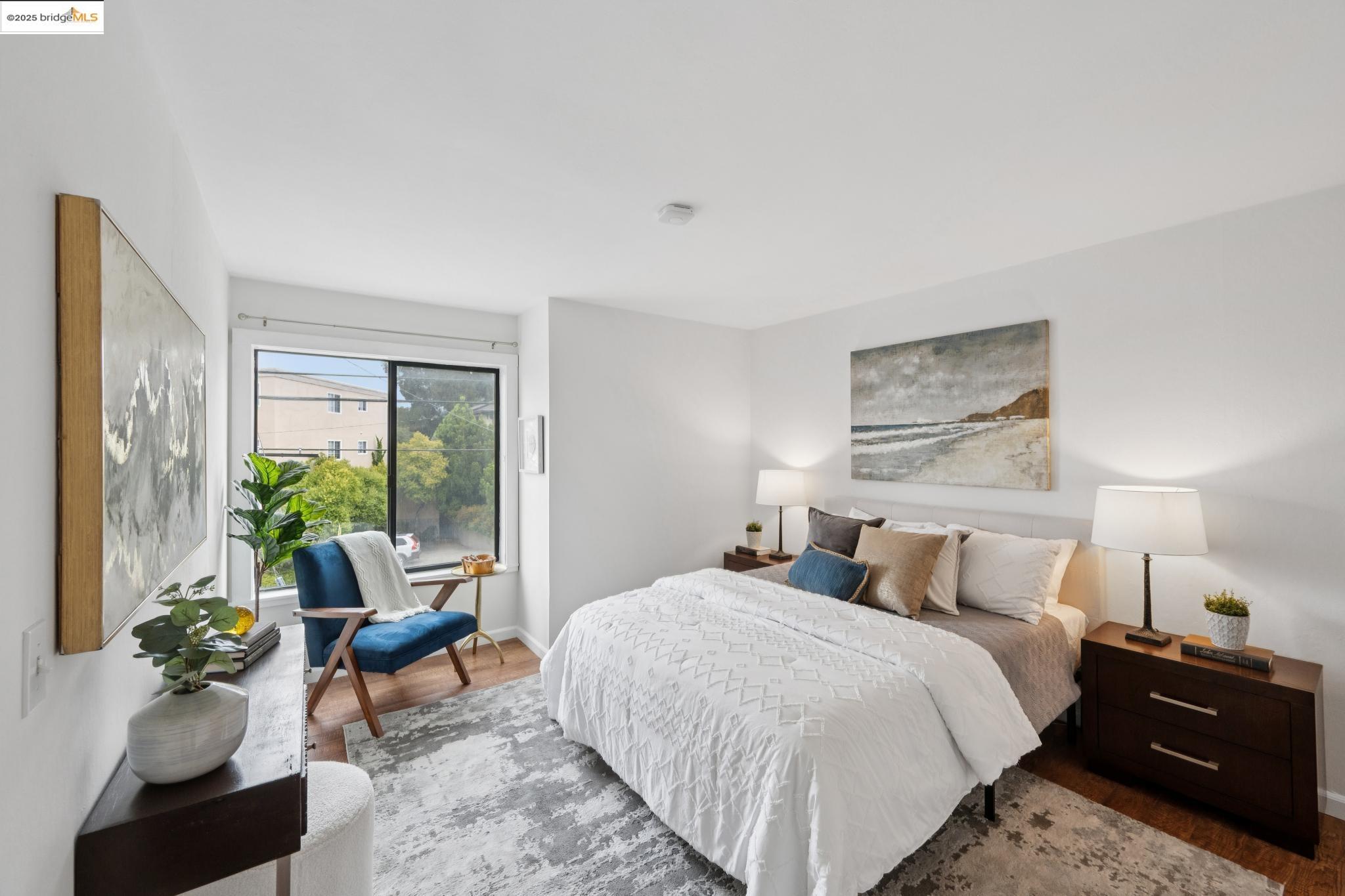 Detail Gallery Image 18 of 32 For 696 Athol Ave #203,  Oakland,  CA 94610 - 2 Beds | 2 Baths