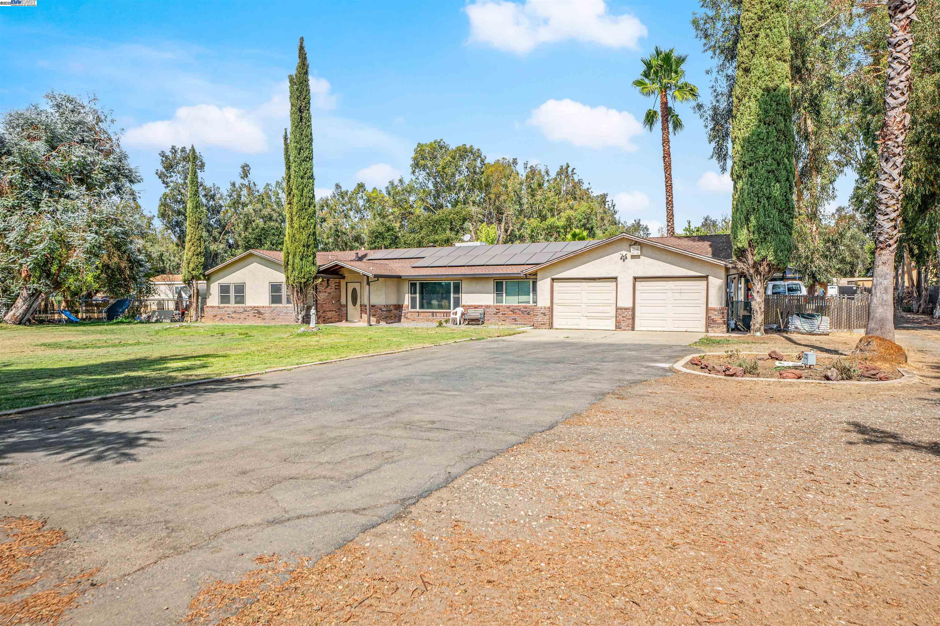 Detail Gallery Image 3 of 56 For 4653 Wheatland Rd, Wheatland,  CA 95692 - 4 Beds | 2 Baths