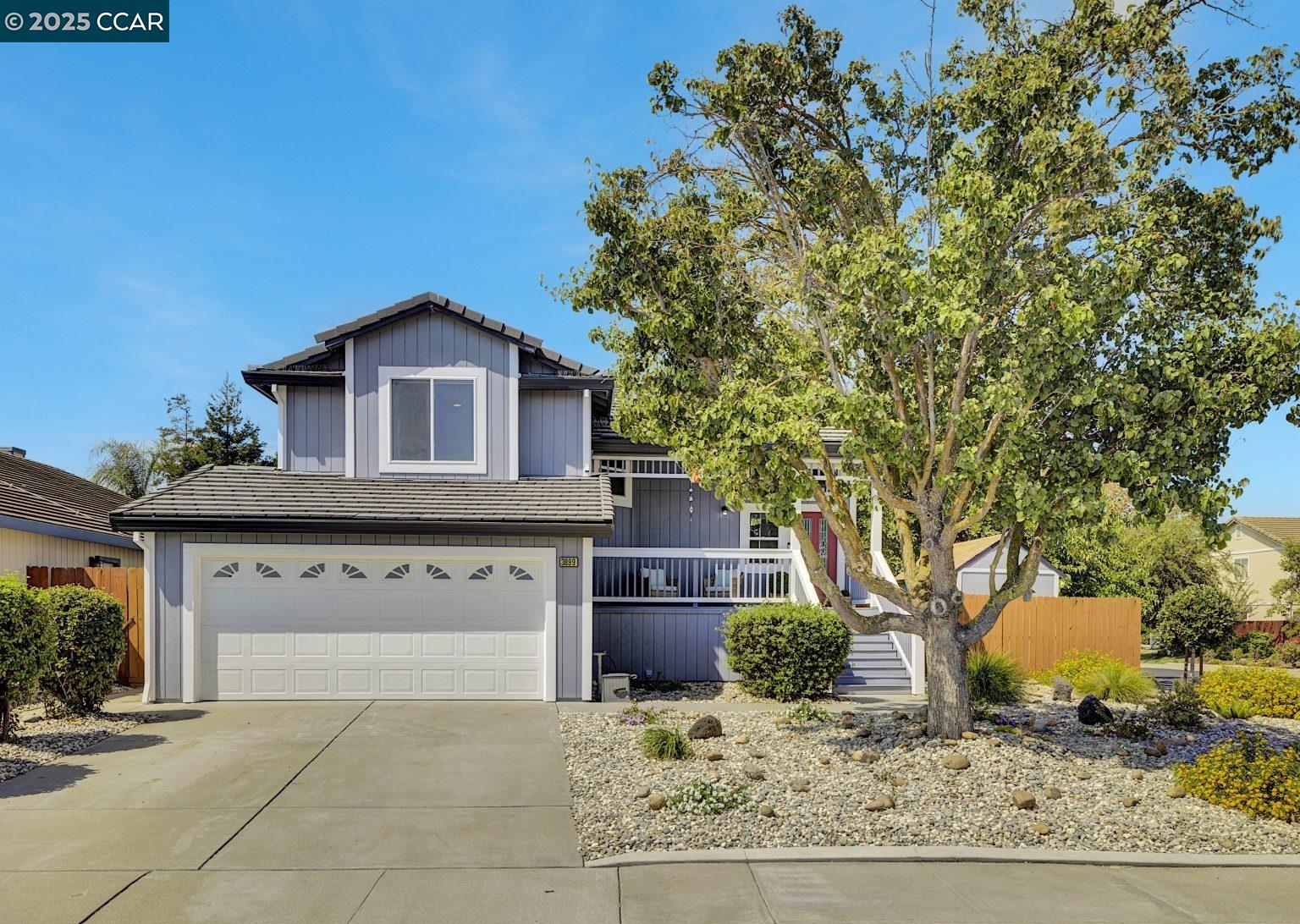 Detail Gallery Image 2 of 60 For 3899 Creekside Way, Oakley,  CA 94561 - 4 Beds | 2/1 Baths