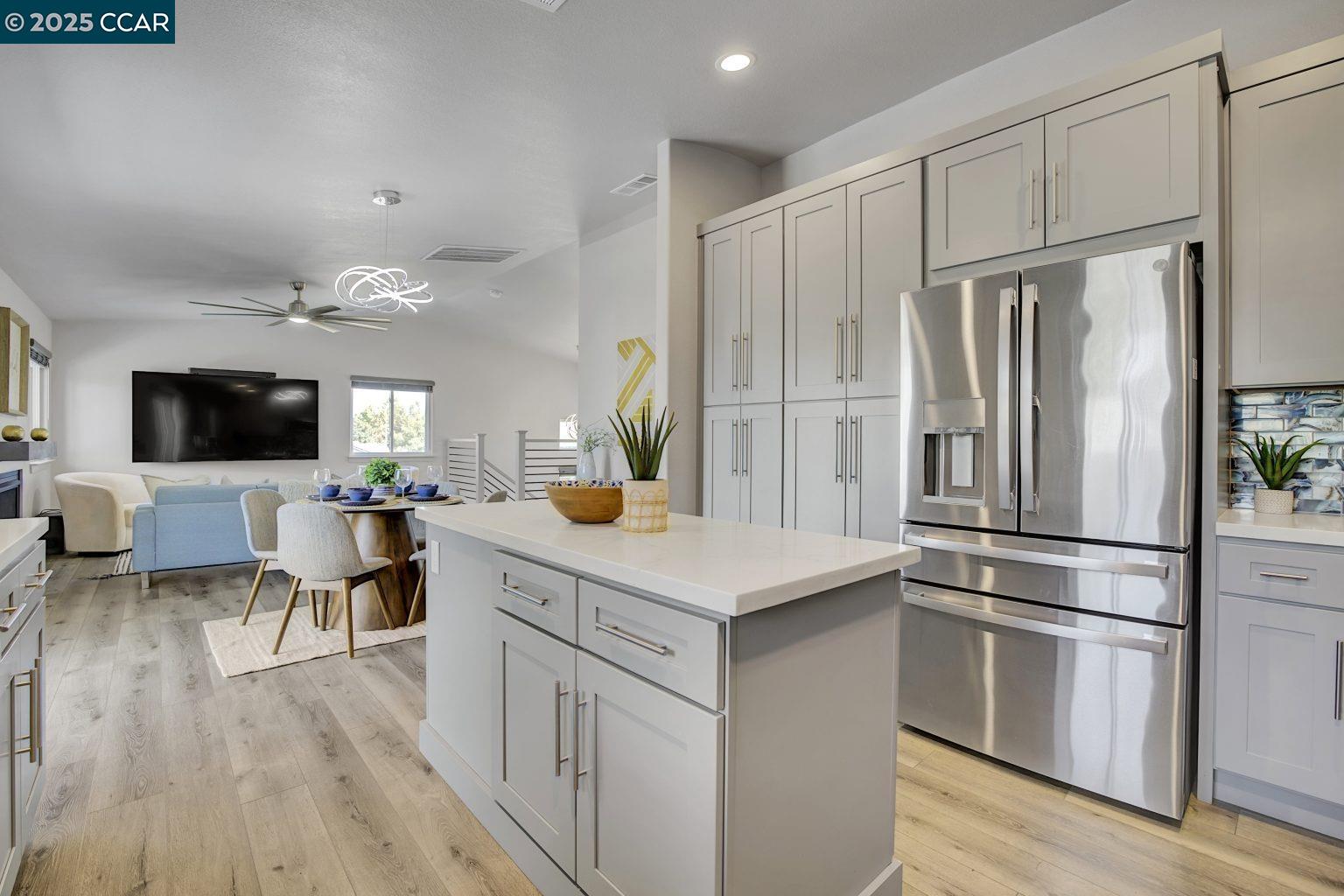 Detail Gallery Image 14 of 60 For 3899 Creekside Way, Oakley,  CA 94561 - 4 Beds | 2/1 Baths