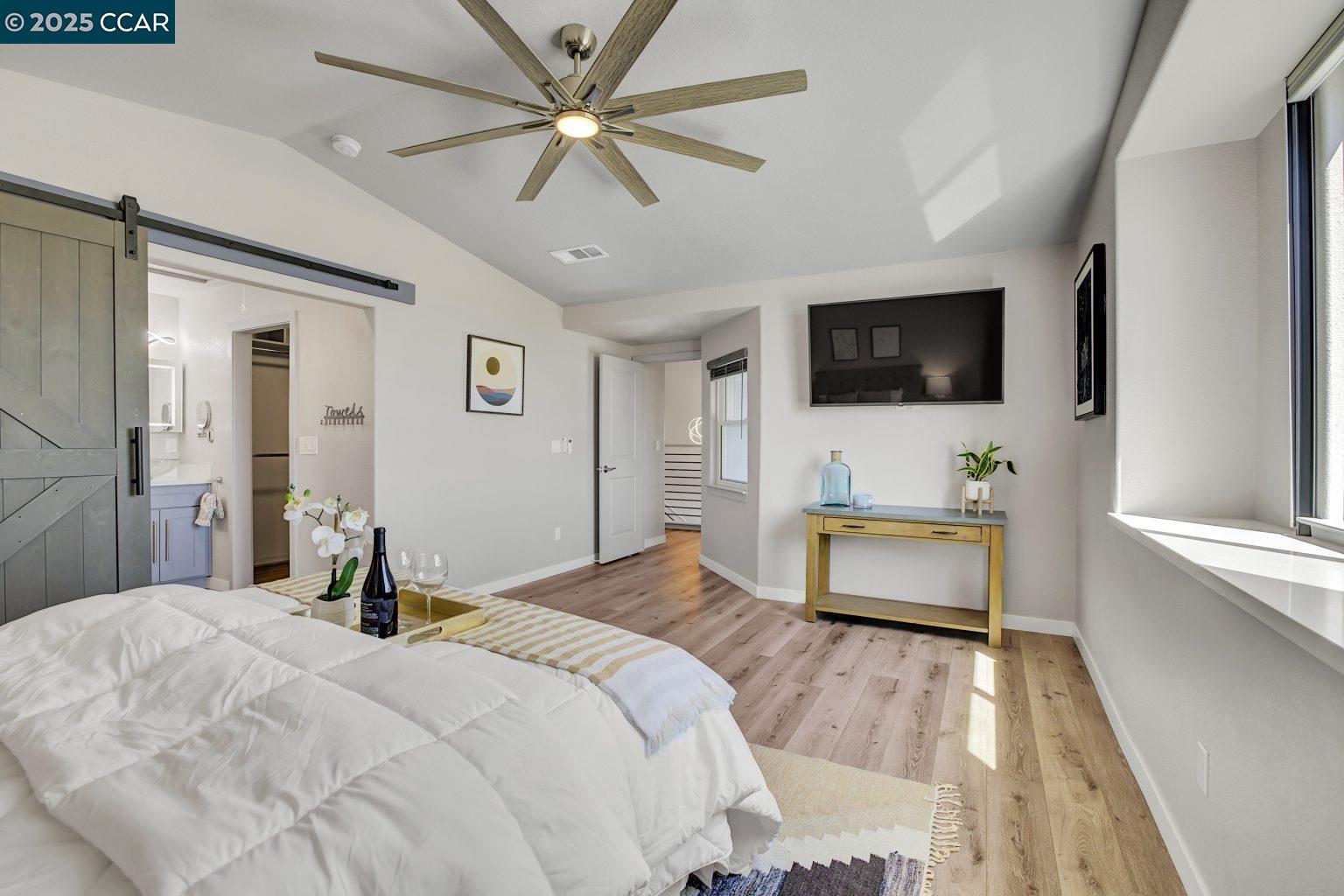 Detail Gallery Image 22 of 60 For 3899 Creekside Way, Oakley,  CA 94561 - 4 Beds | 2/1 Baths