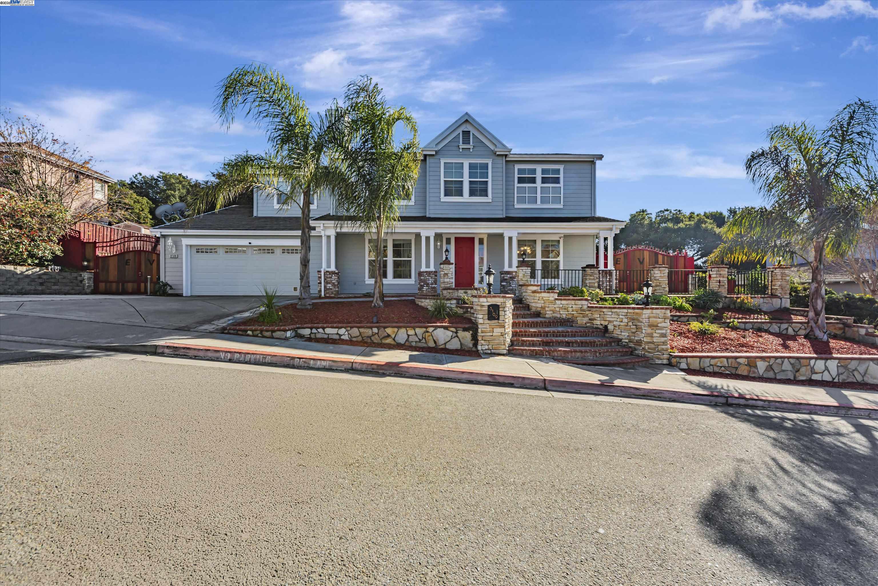 Detail Gallery Image 3 of 43 For 3109 Vista Lane, Hayward,  CA 94541 - 6 Beds | 3 Baths