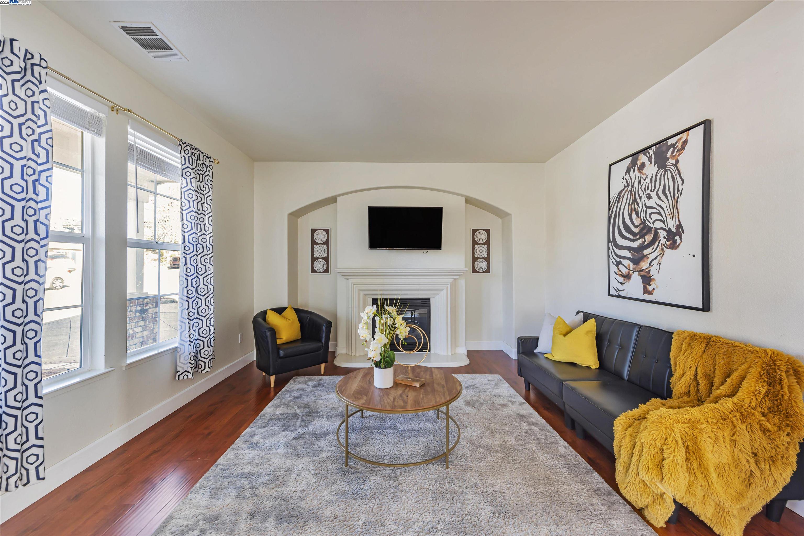 Detail Gallery Image 8 of 43 For 3109 Vista Lane, Hayward,  CA 94541 - 6 Beds | 3 Baths