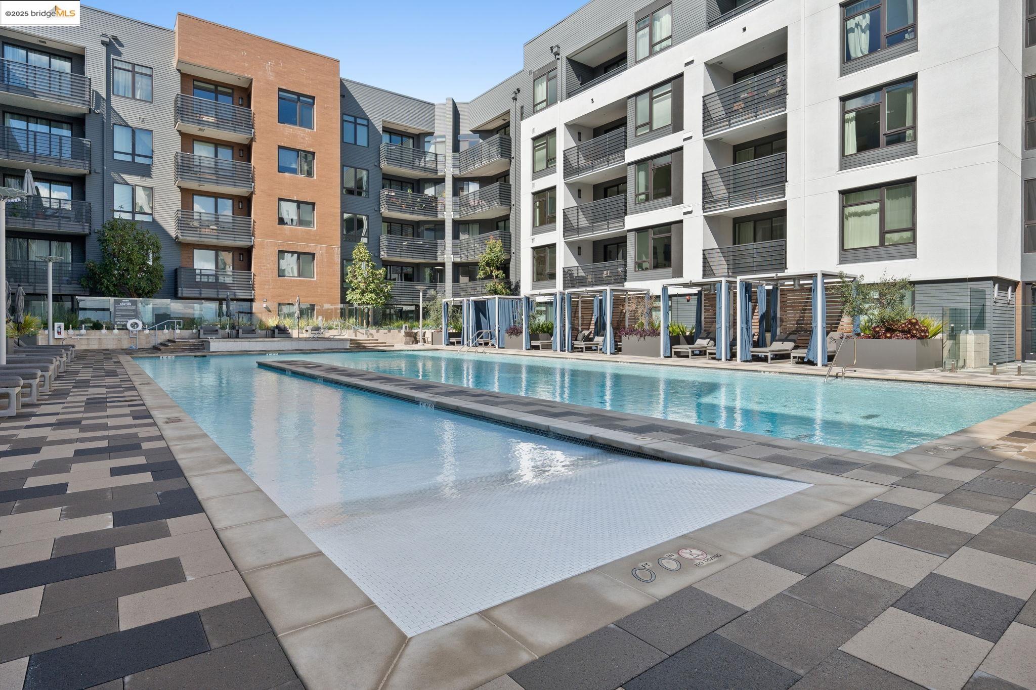Detail Gallery Image 37 of 37 For Rambla #611,  Santa Clara,  CA 95051-1588 - 3 Beds | 2/1 Baths
