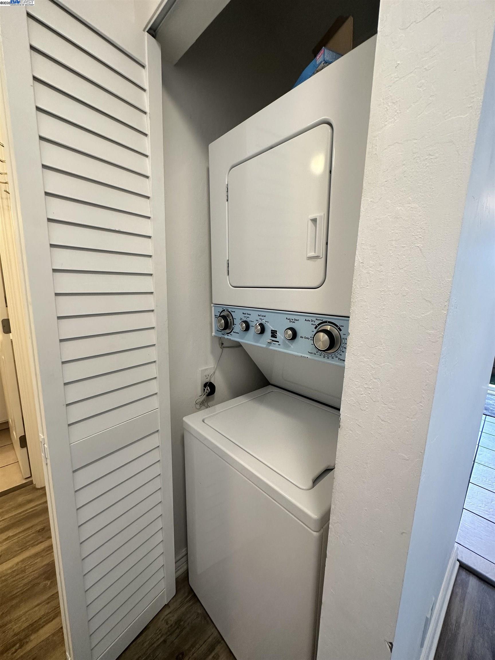 Detail Gallery Image 15 of 30 For 670 Fargo Ave #8,  San Leandro,  CA 94579 - 3 Beds | 3 Baths