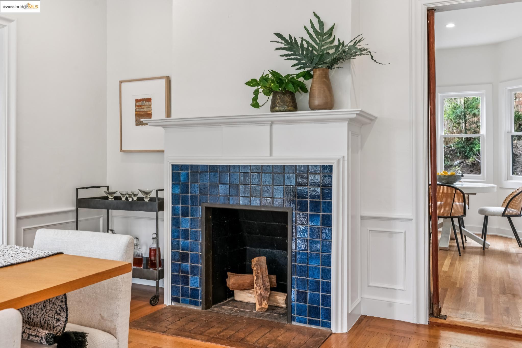 Detail Gallery Image 15 of 60 For 60 Panoramic Way, Berkeley,  CA 94704 - 5 Beds | 4/1 Baths