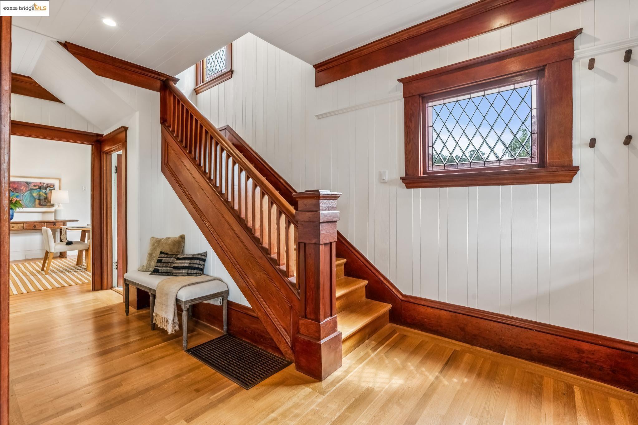 Detail Gallery Image 25 of 60 For 60 Panoramic Way, Berkeley,  CA 94704 - 5 Beds | 4/1 Baths