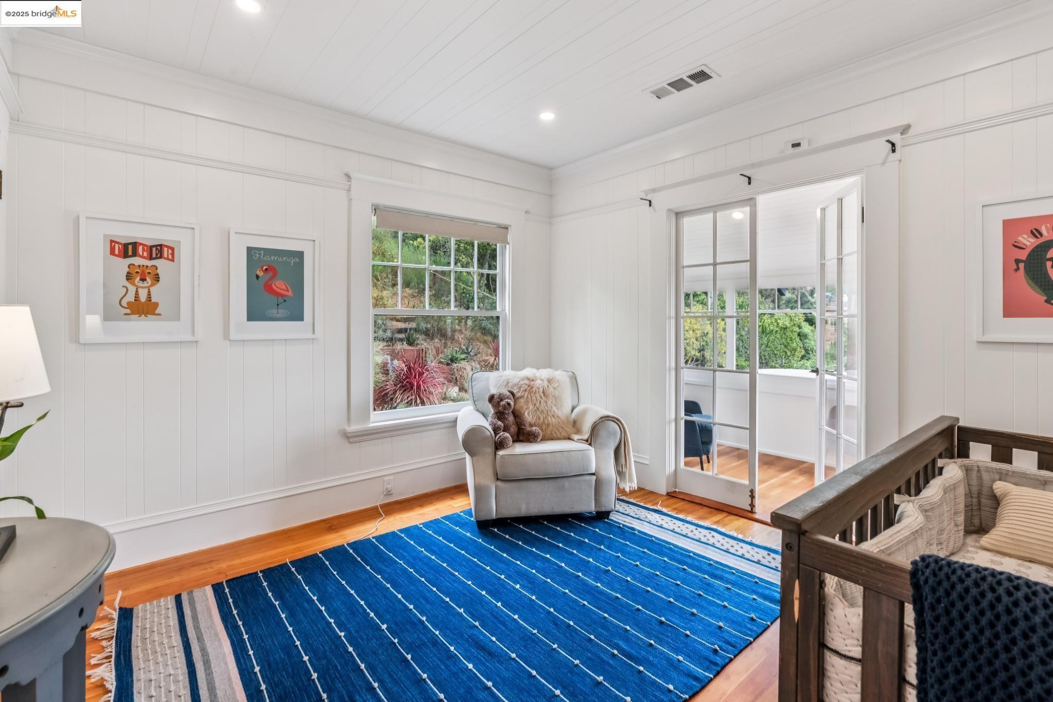 Detail Gallery Image 37 of 60 For 60 Panoramic Way, Berkeley,  CA 94704 - 5 Beds | 4/1 Baths